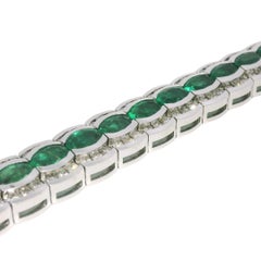 Pulsera Esmeralda Natural Forma Ovalada y Diamante 14 Quilates En Stock