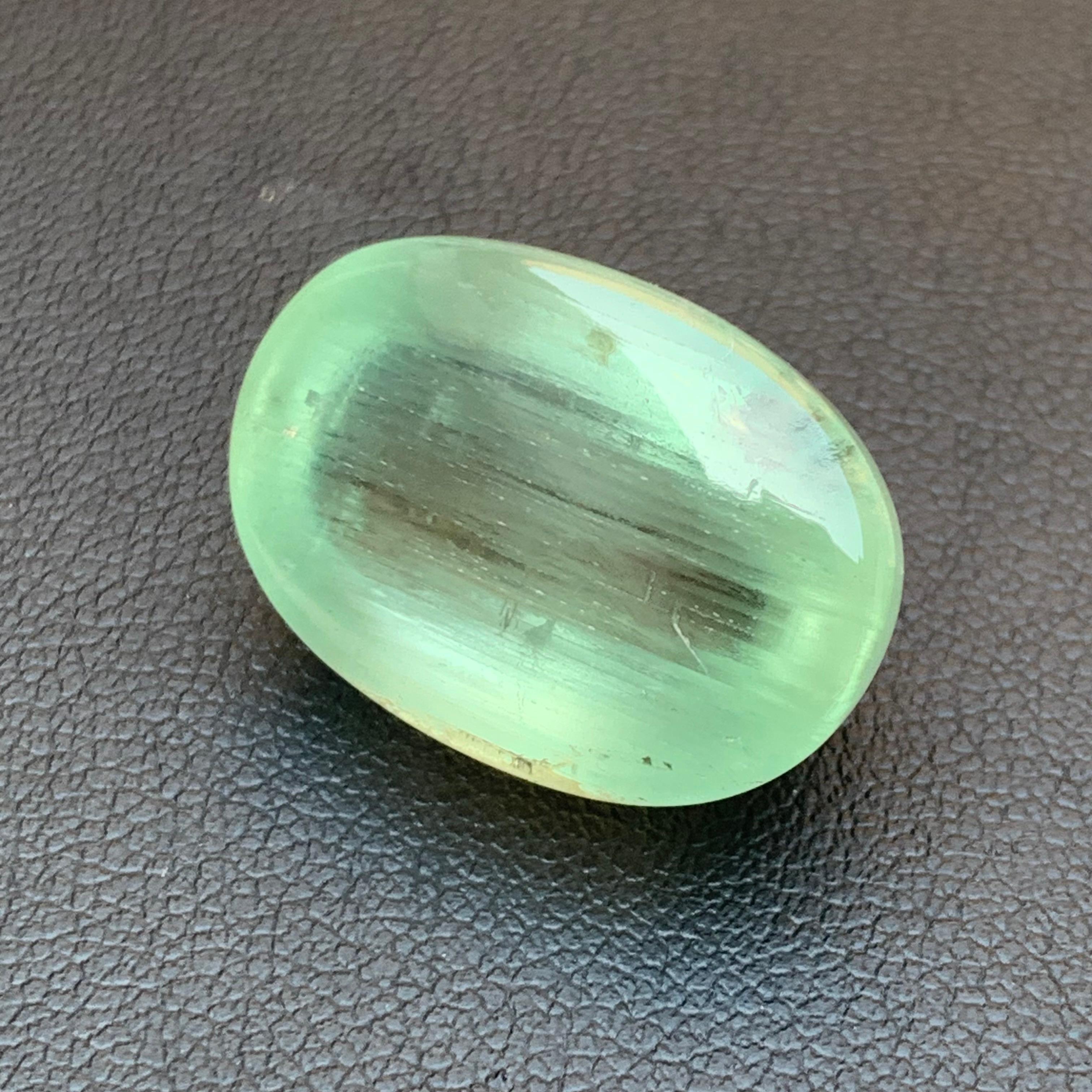 Women's or Men's Natural Pale Green Beryl Ring Necklace Pendant Loose Gemstone Cabochon 28.45 Ct For Sale