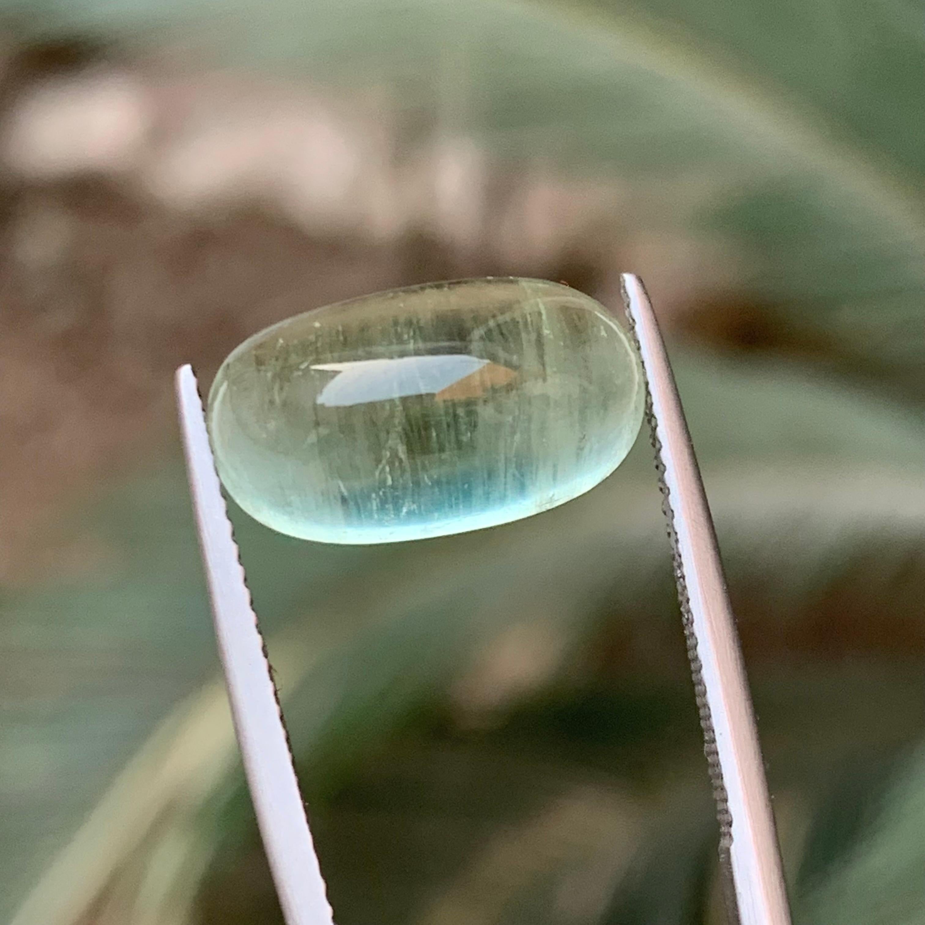 Natural Pale Green Beryl Ring Necklace Pendant Loose Gemstone Cabochon 9 Carat For Sale 2