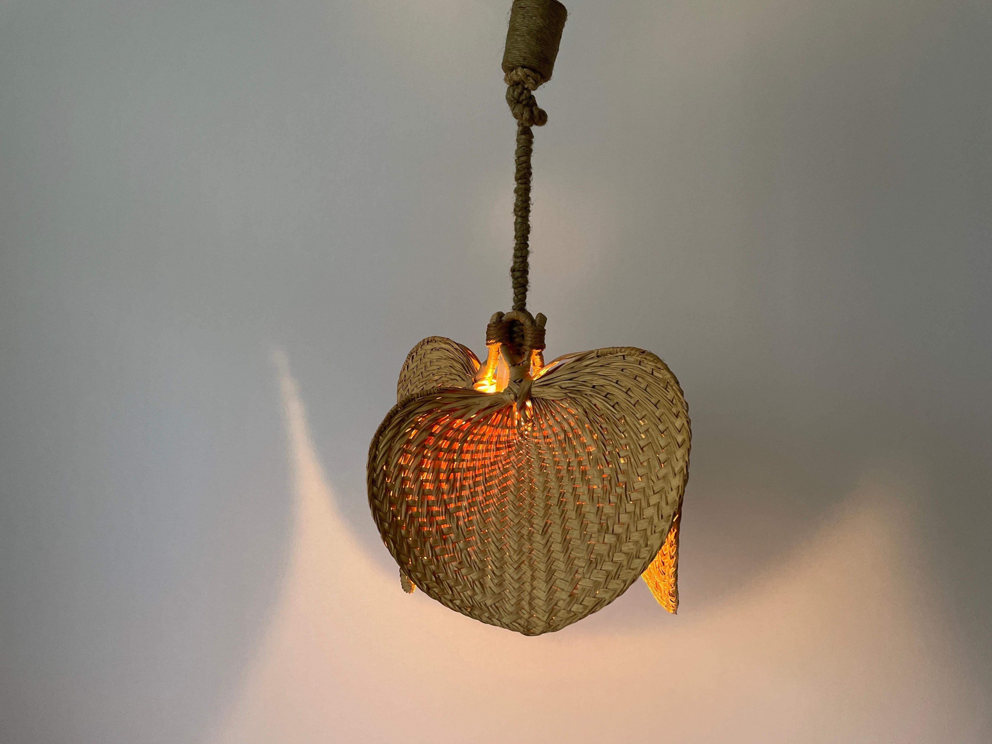 Lampada a sospensione grande in vimini con design a foglie di palma naturale, anni '60, Germania in vendita 6