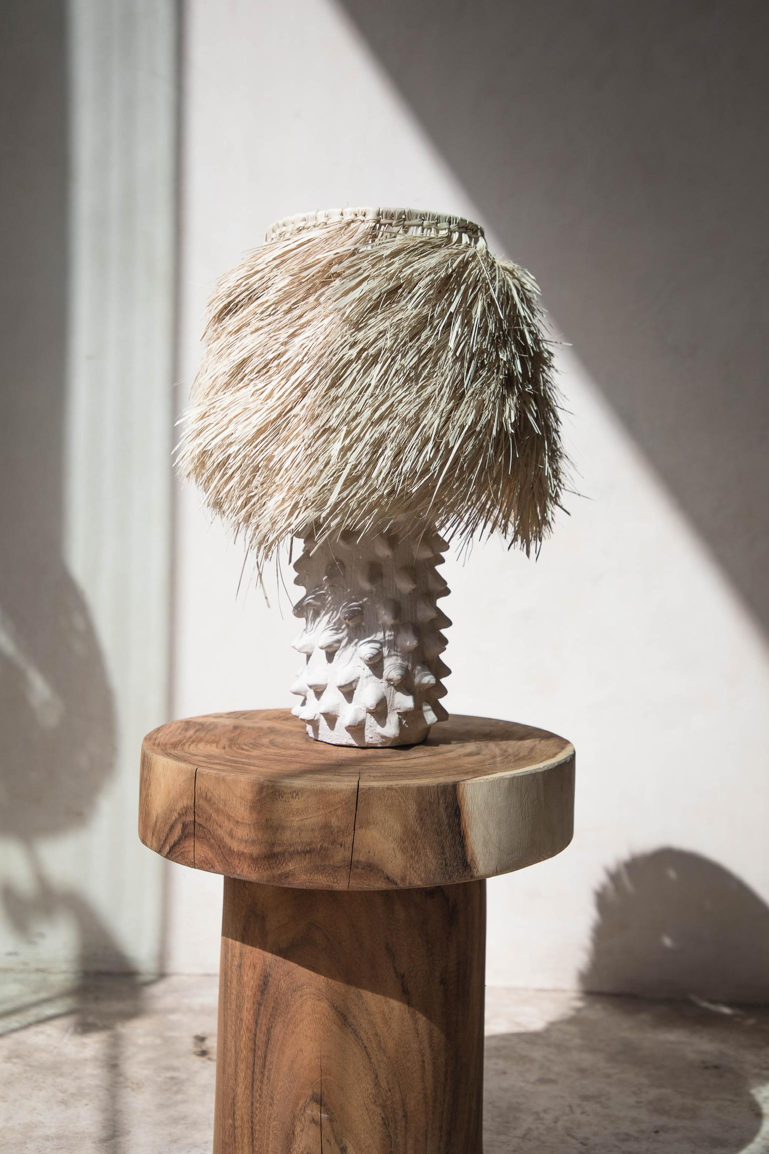 Natural Parota Totem by Daniel Orozco In New Condition For Sale In Geneve, CH