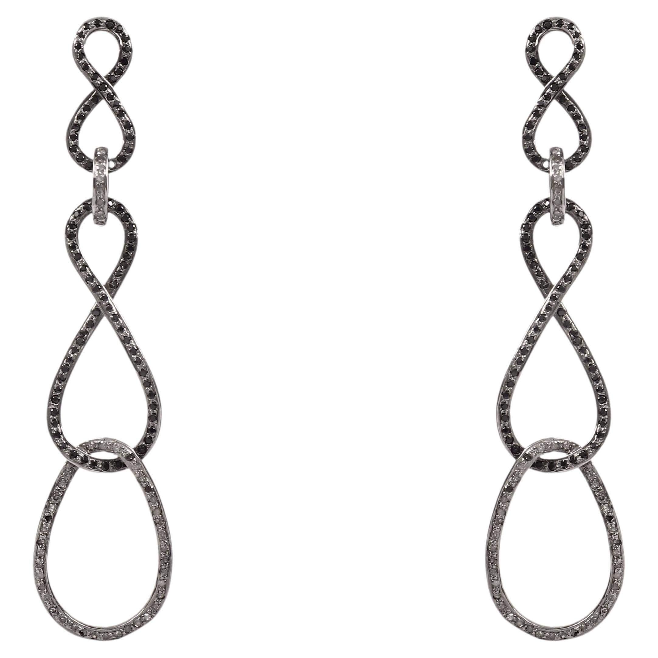 Orecchini pendenti in argento sterling ossidato con pavé di diamanti naturali e zaffiro nero