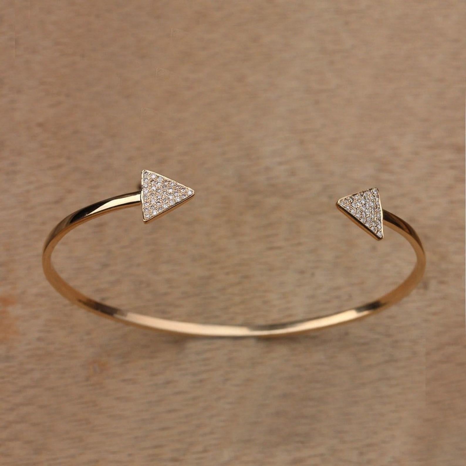 Round Cut Natural Pave Diamond Bracelet 14k Solid Gold Minimalist Bangle Bracelet For Her. For Sale