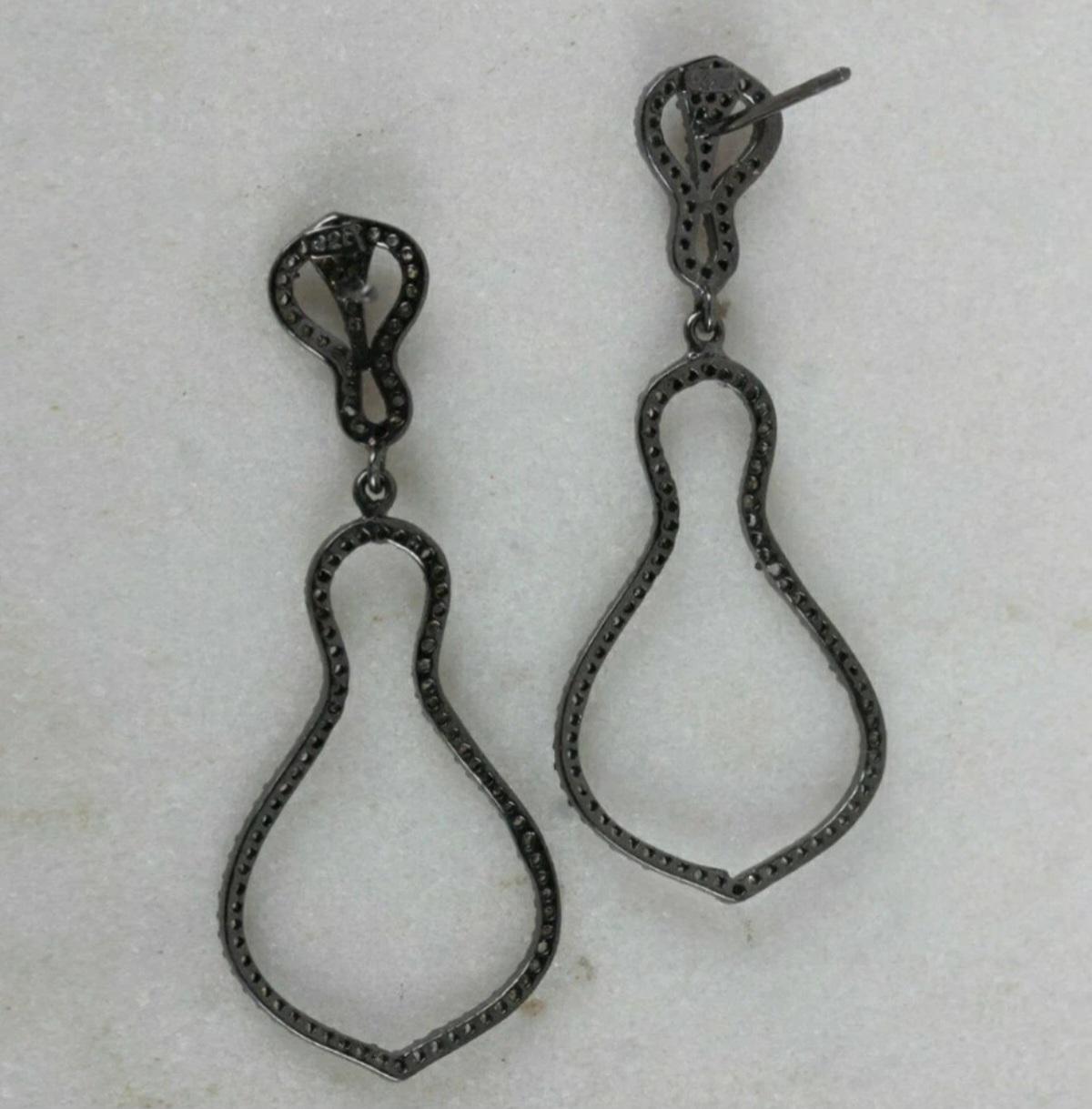 Pendiente colgante de diamante pavé natural Estilo vintage Pendiente de plata de ley 925. Corte redondo en venta
