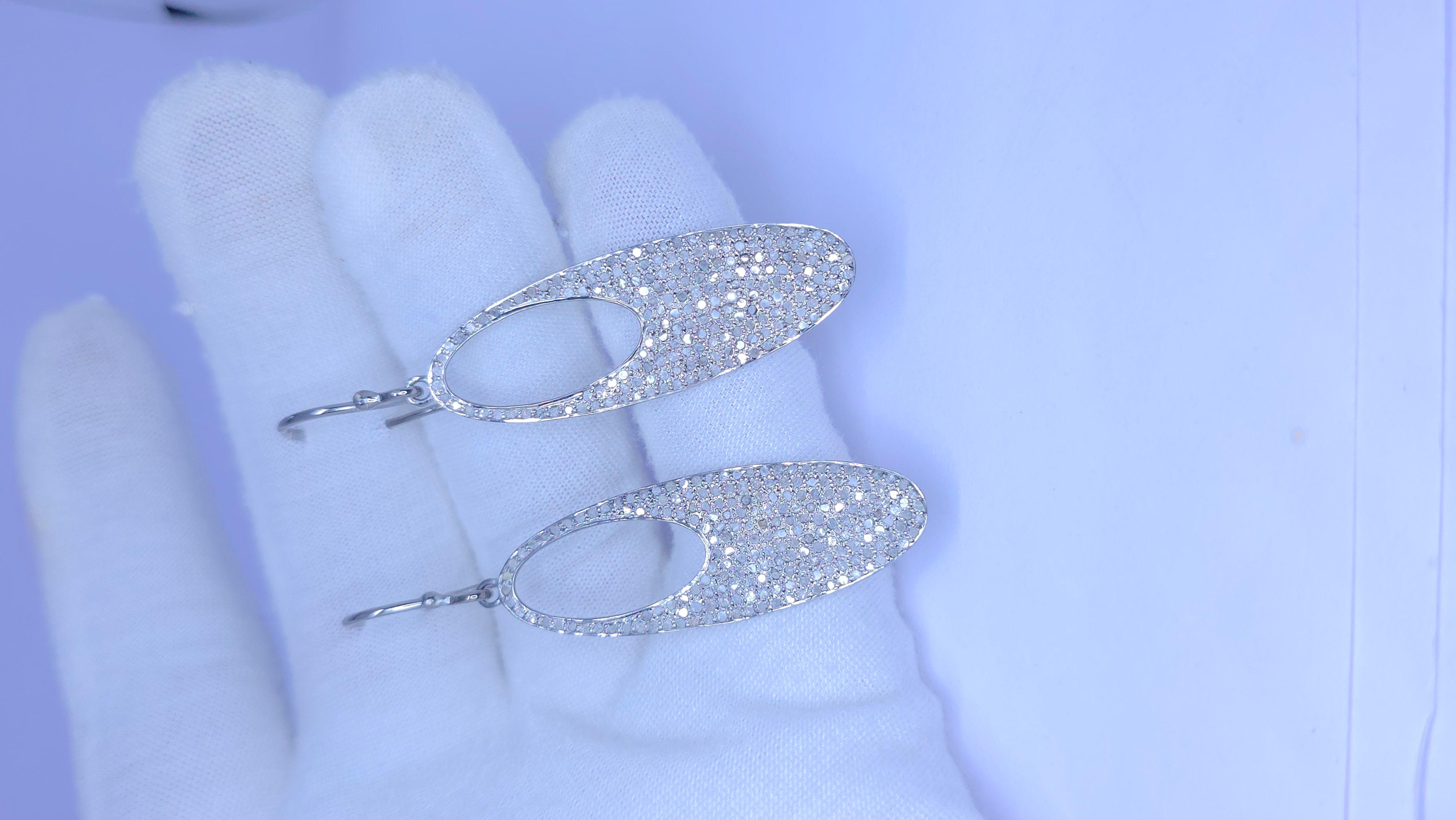 Pendiente de gancho francés de plata 925 con diamante natural pavé de diseño. en venta 6
