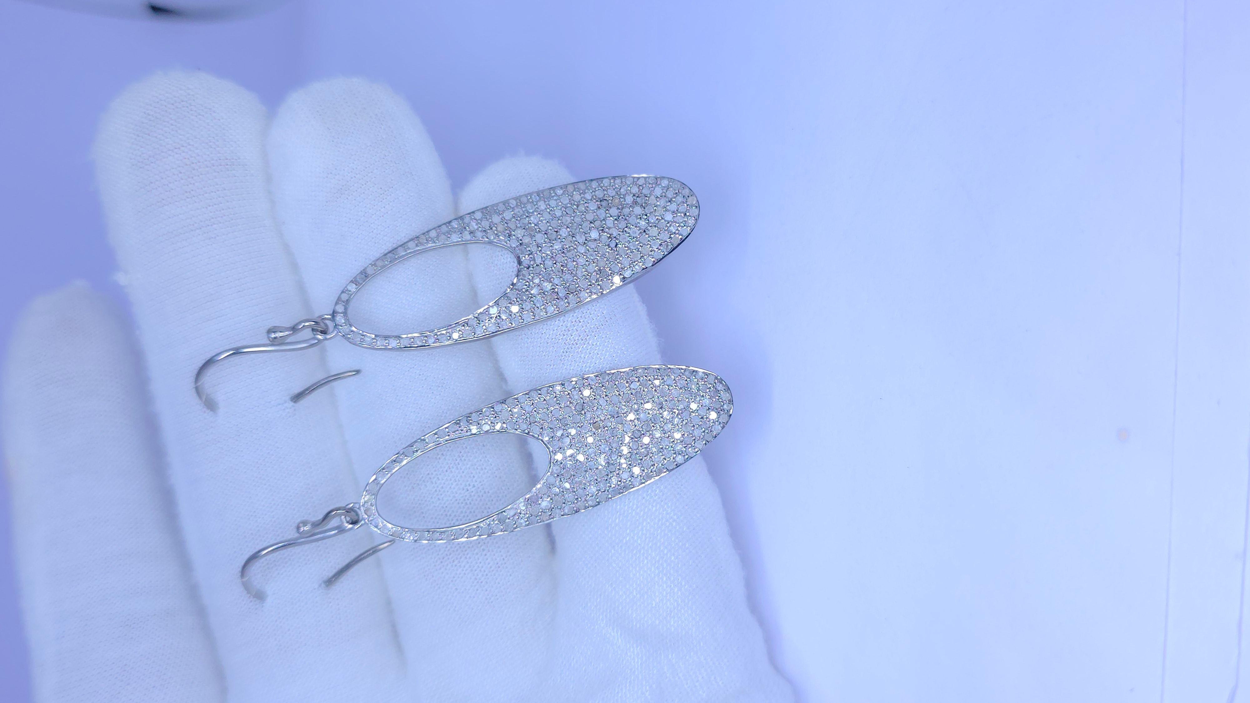 Pendiente de gancho francés de plata 925 con diamante natural pavé de diseño. en venta 11