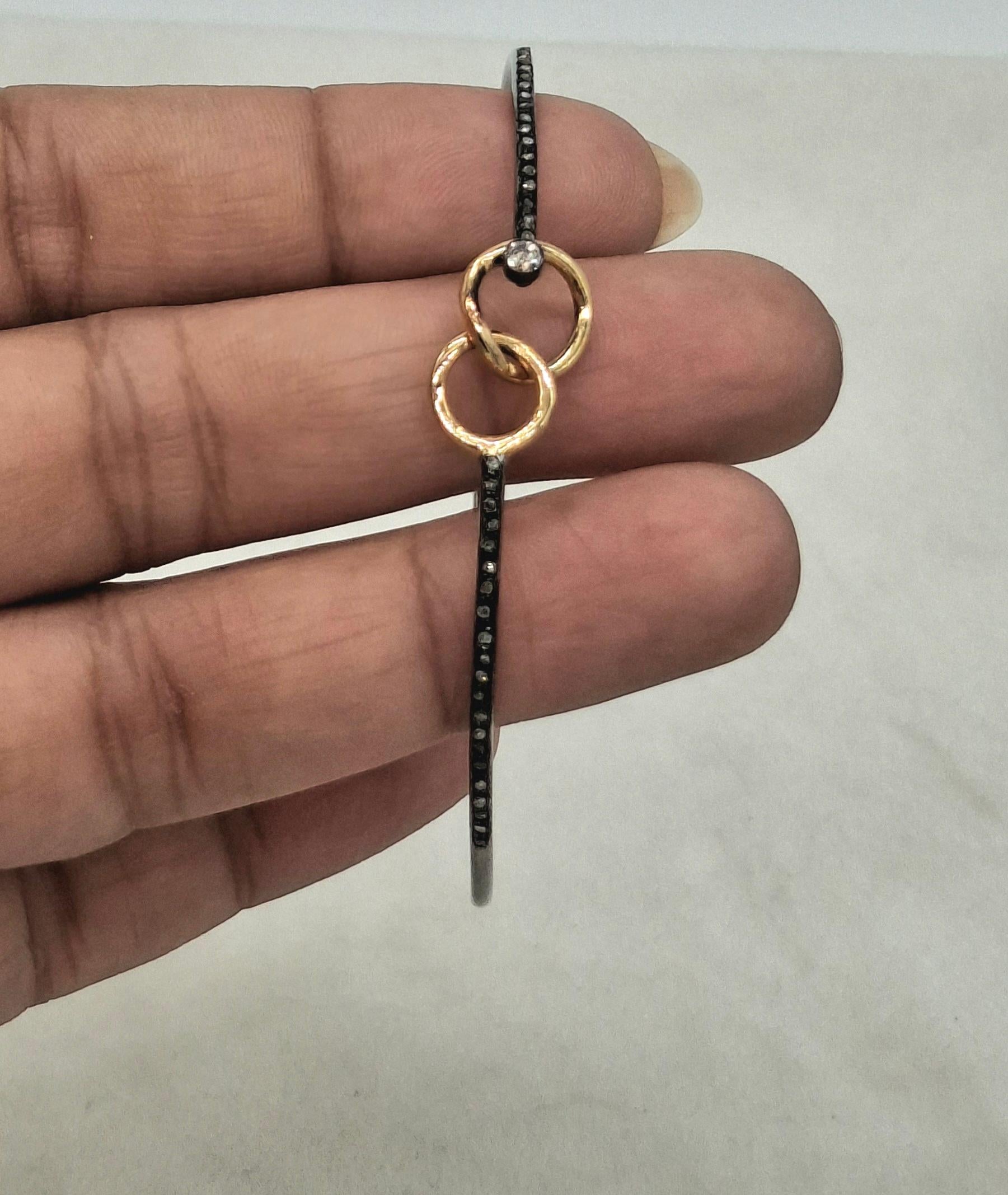 Pulsera elegante de plata de ley oxidada de diseño con pavé de diamantes naturales Art Nouveau en venta