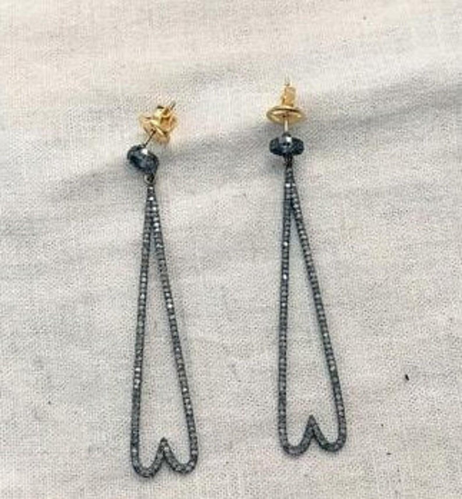 Natural Pave Diamond Earrings 925 Sterling Silver Handmade Dangle Drop Earring .

A P P R O X T I M E

All items are custom made to order. Our approx time is about 6 - 10 business days. This can change during peak season

Note: There May Be Little
