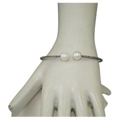 Natural pave diamond freshwater pearl oxidized 925 silver handcuff bracelet