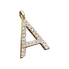 Ciondolo iniziale in oro 14k con pave di diamanti Nature Ciondolo alfabetico Regalo di compleanno.