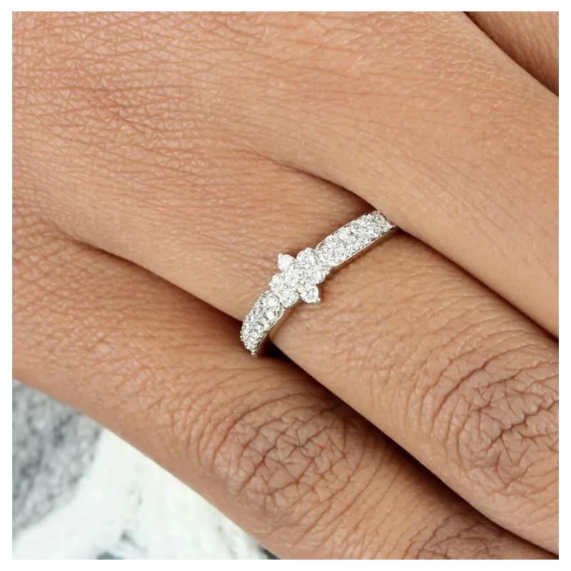 Natürlicher Pave Diamant-Hochzeitsring 14k Gold (Rundschliff) im Angebot