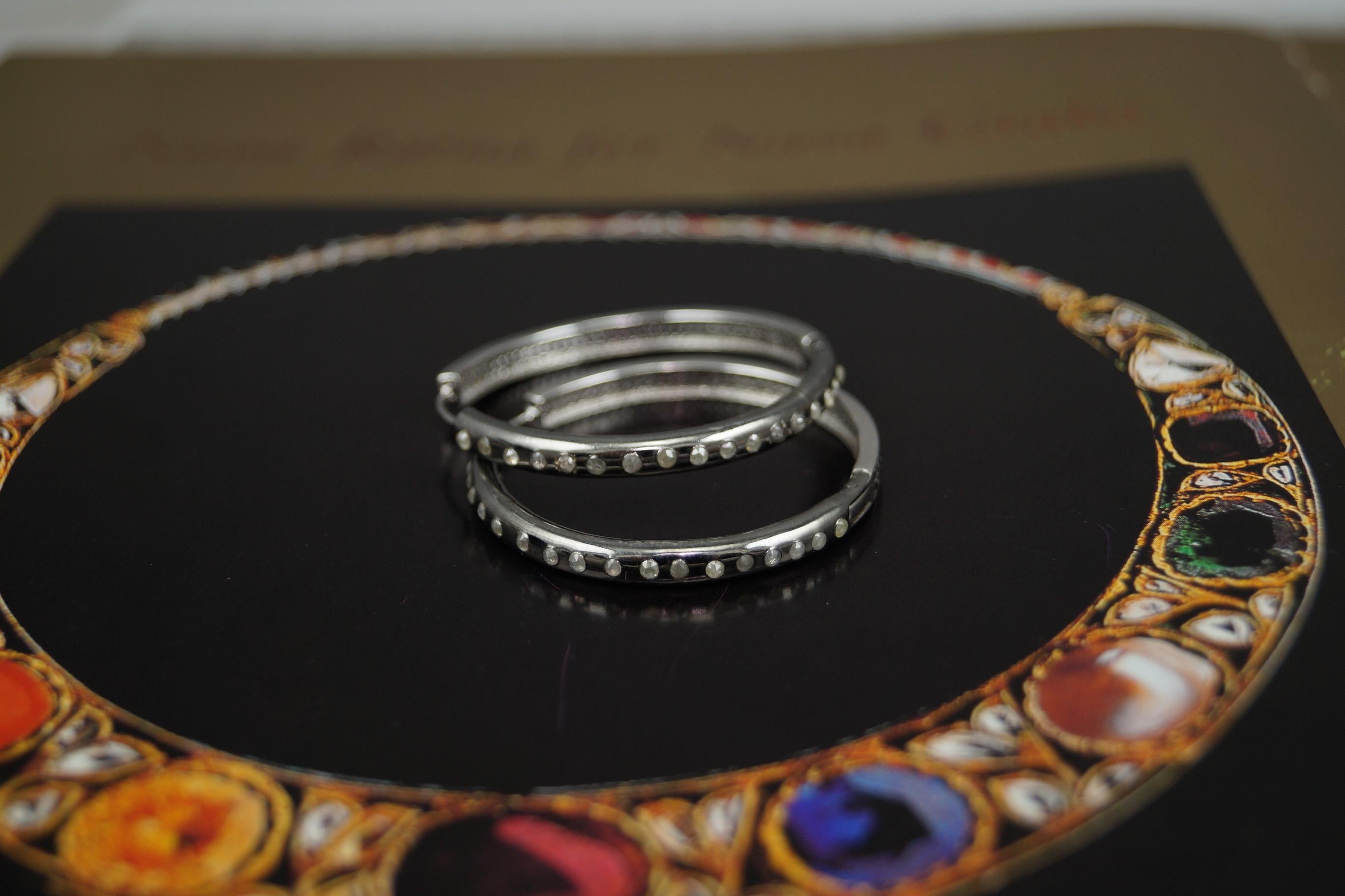 Natürliche eingefasste natürliche Diamanten oxidierte 925 Silber runde schwarze Onyx reversible Ohrringe für Damen oder Herren im Angebot