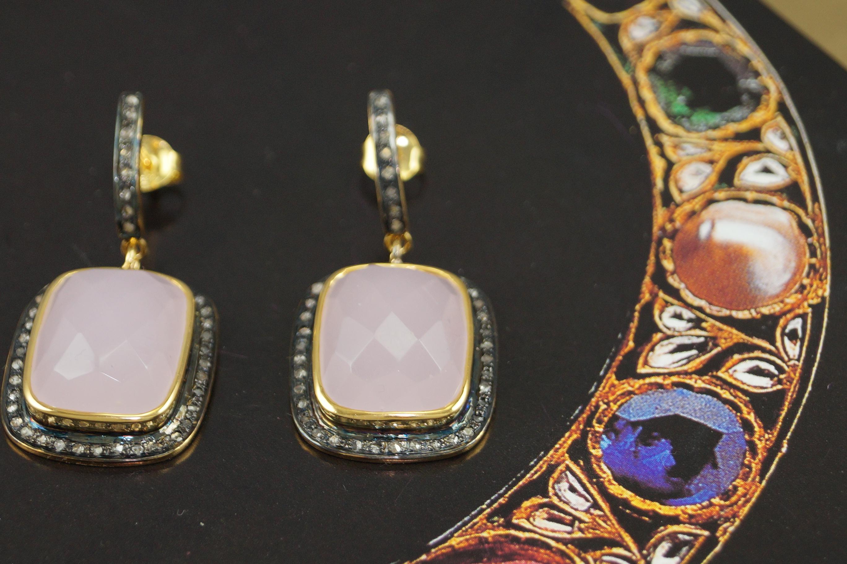Ohrringe aus Sterlingsilber mit natürlichen Pavé-Diamanten und rosa-rosa Quarz im Zustand „Neu“ im Angebot in Delhi, DL