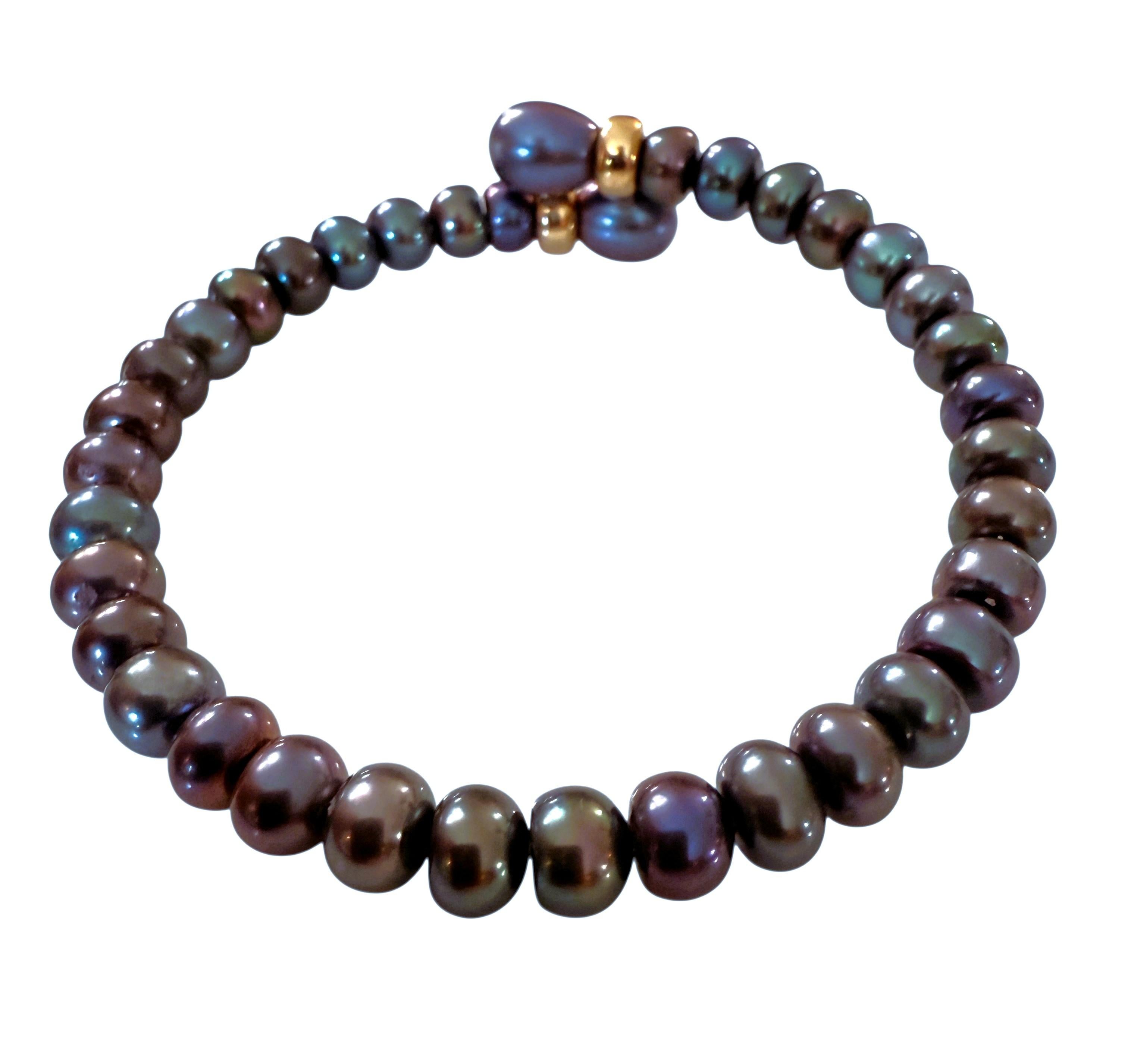 Round Cut Natural Peacock Single Strand Pearl Bypass Bracelet w 14k Yellow Gold Beads For Sale