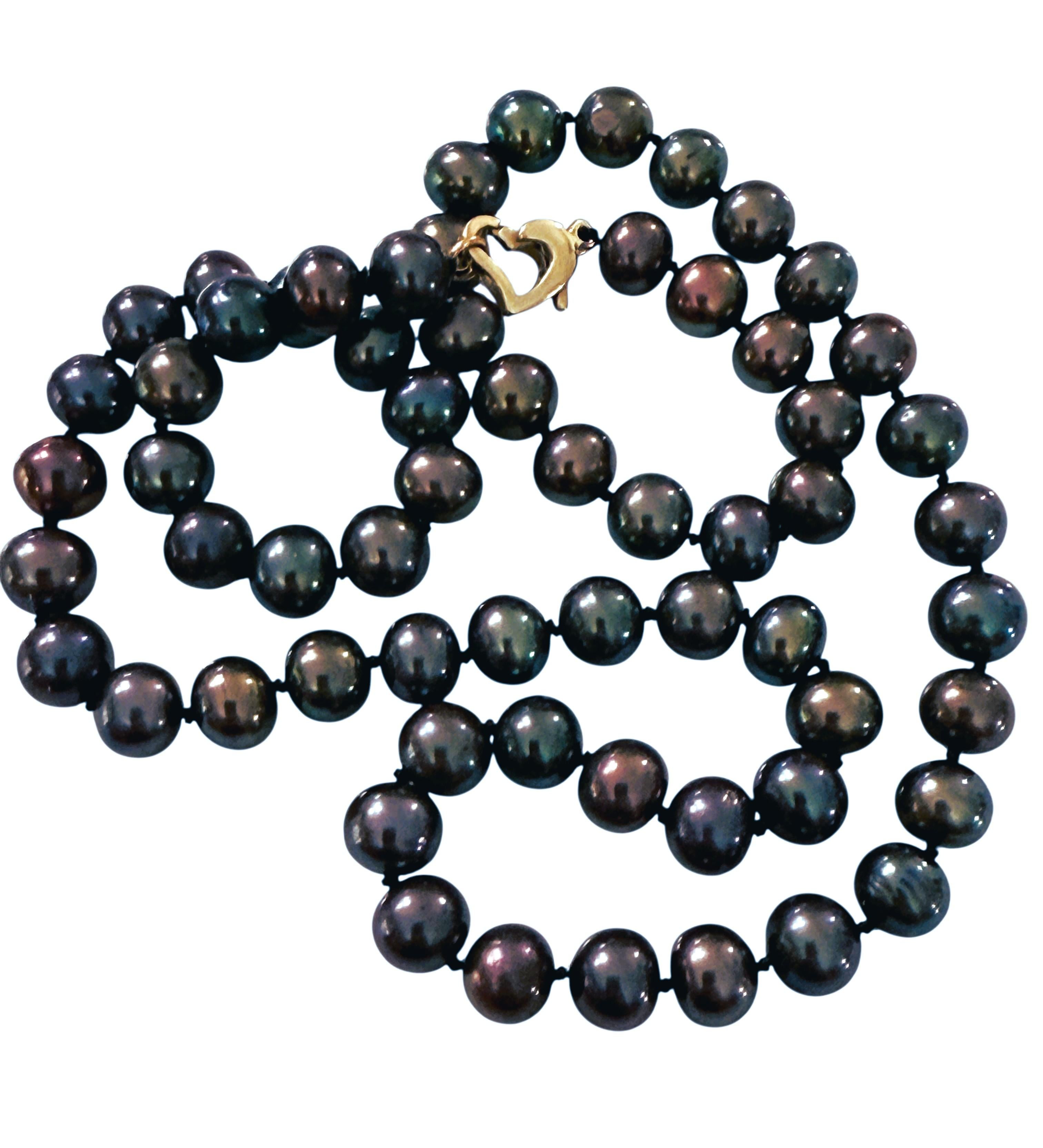 Natural Peacock Single Strand Pearl Necklace with 14k Yellow Gold Heart Clasp For Sale 2