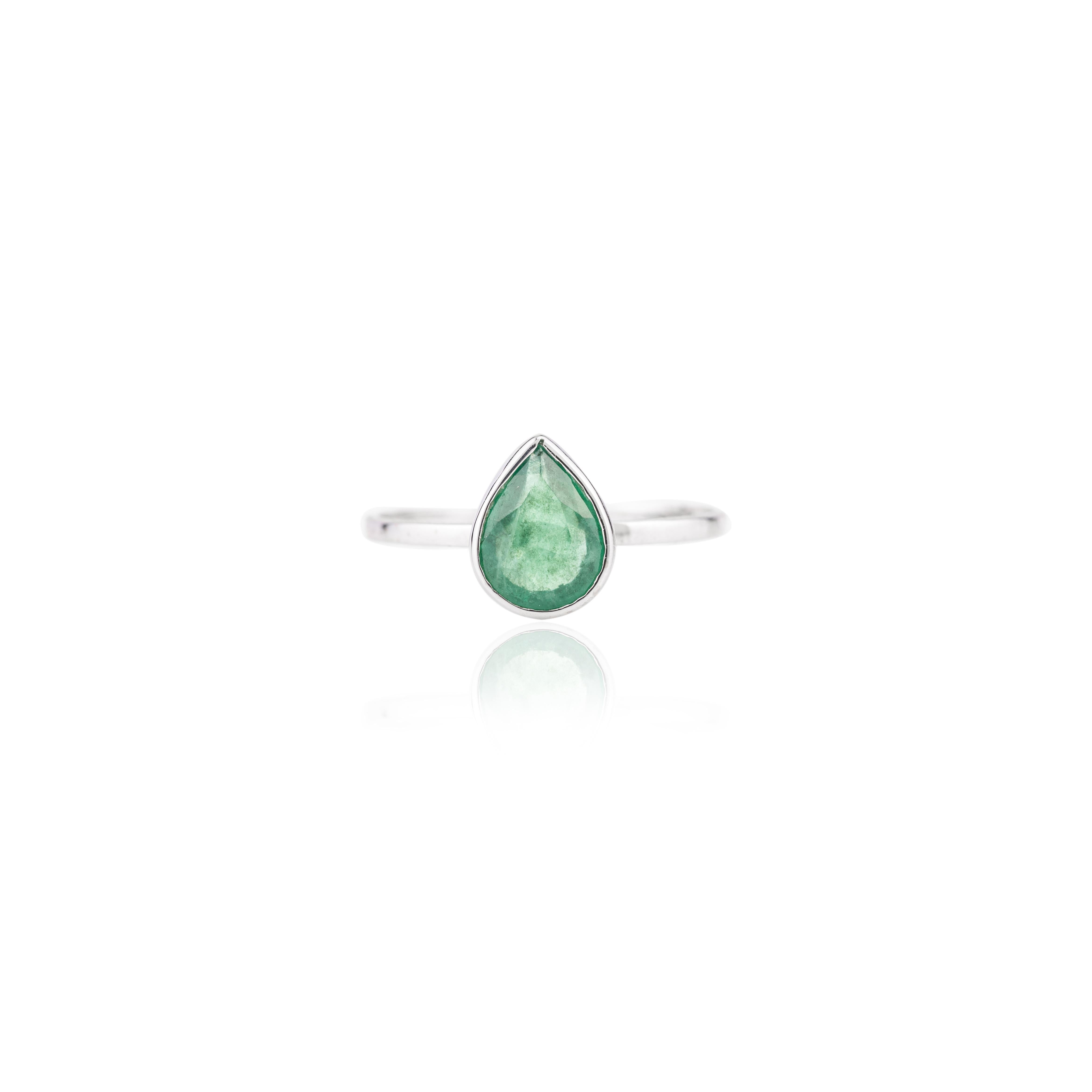 For Sale:  Natural Pear Cut Emerald Birthstone Ring Bezel Set in 18k White Gold Settings 3