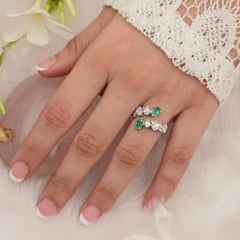 Natural Pear Cut Emerald SI/H Diamond Bypass Ring 18 Karat Yellow Gold