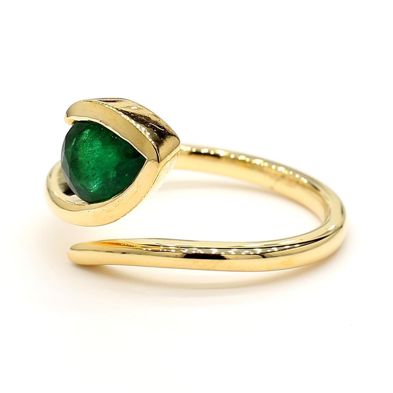RareGemWorld's beautiful emerald ring. Mounted in a beautiful 18K White Gold setting with a natural pear cut emerald. This ring is guaranteed to impress and enhance your personal collection!

Total Weight: 0.91cts

Natural Pear Cut Emerald

18K