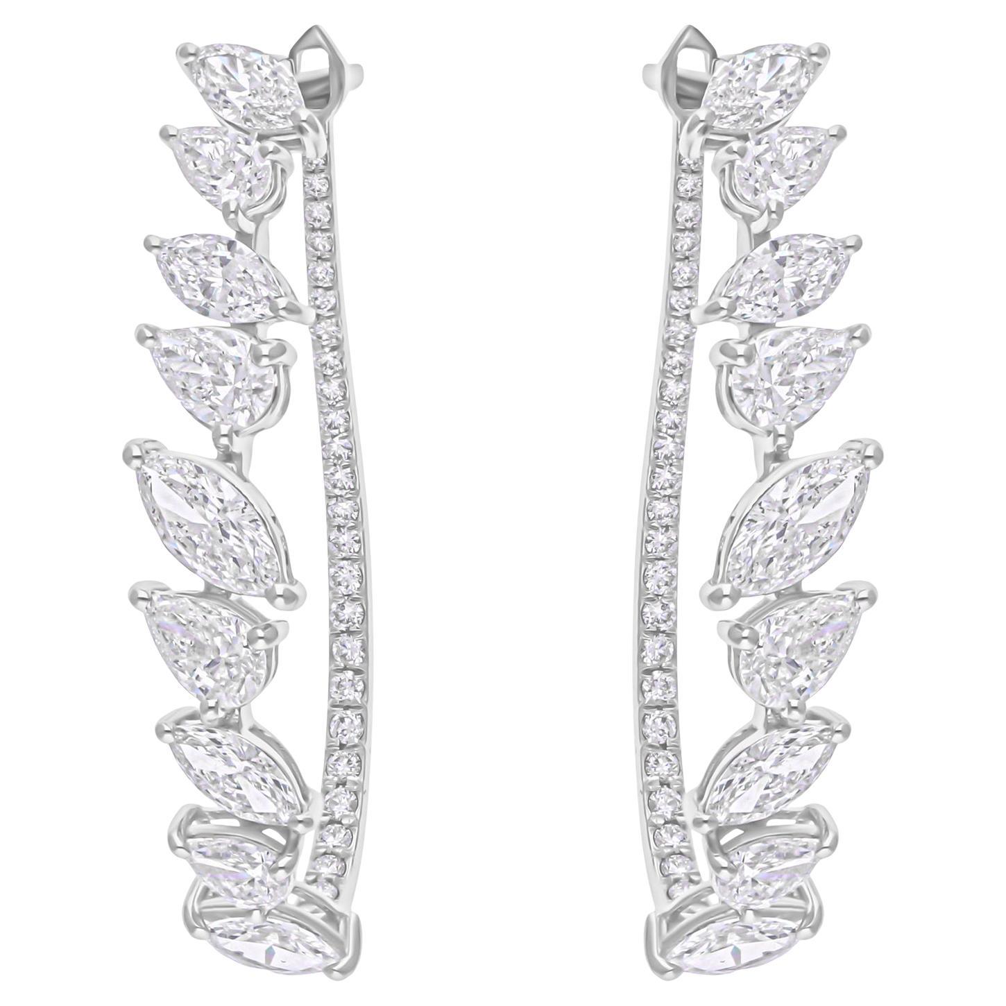 Taille Marquise Créoles en or blanc 14 carats avec diamants ronds taille poire marquise naturelle en vente