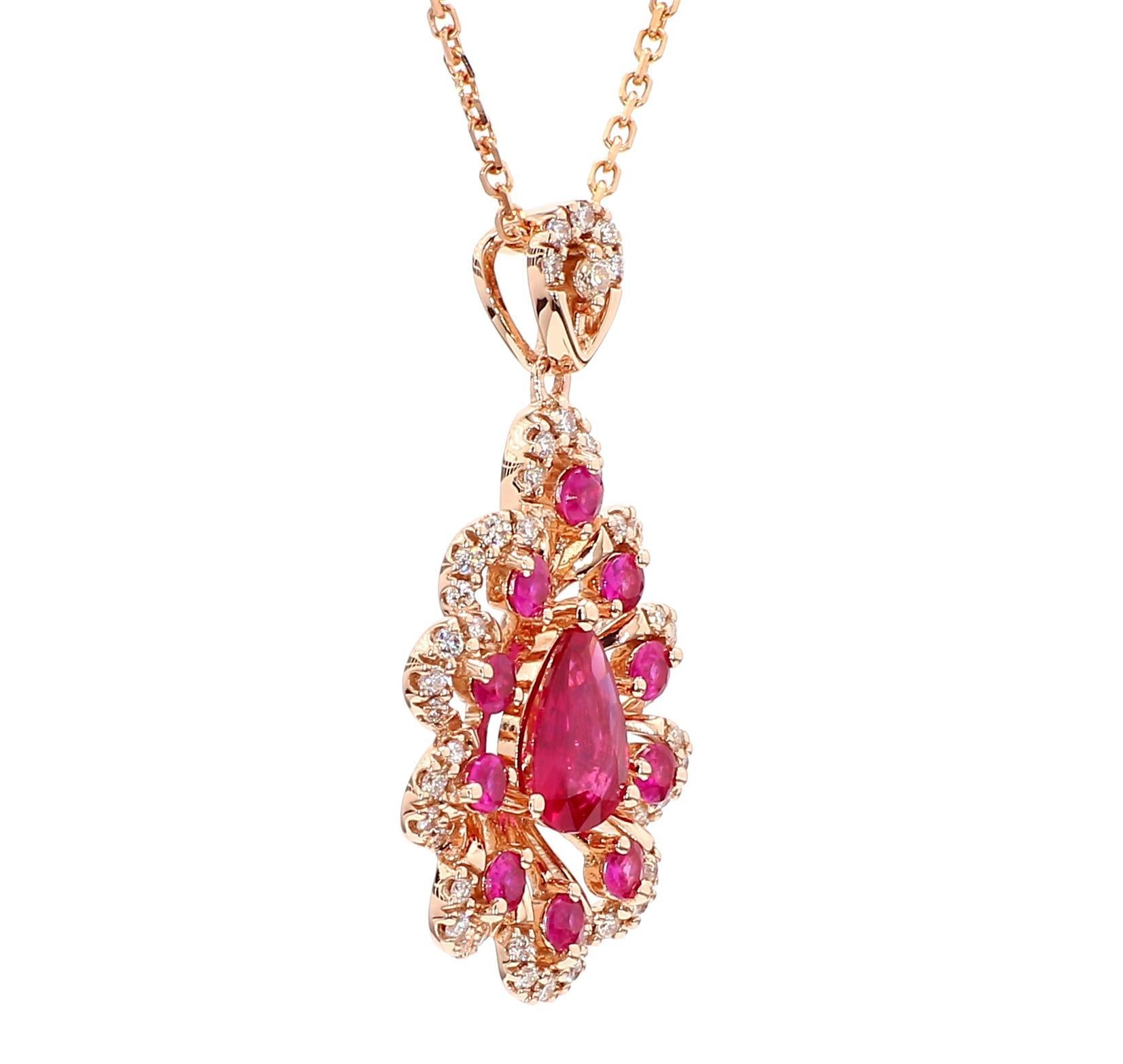 Colgante de oro en forma de gota de rubí rojo pera natural y diamante blanco de 1,36 quilates TW Corte pera en venta