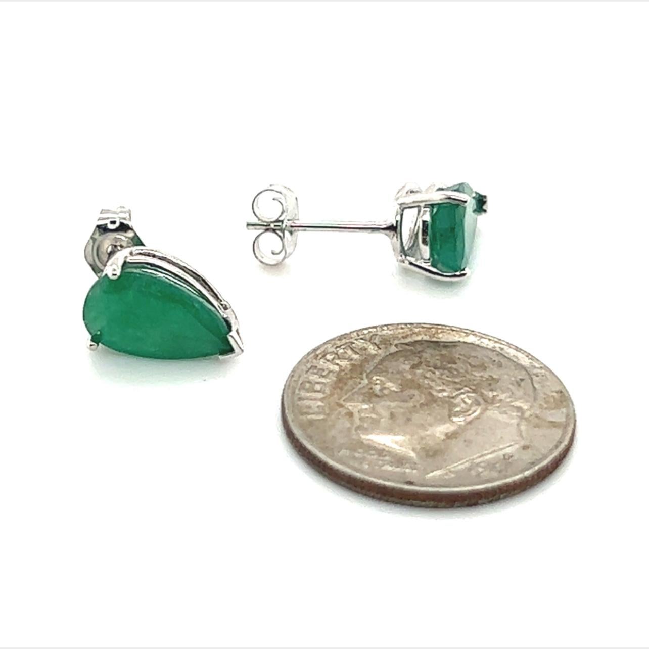Natural Pear Shape Emerald Earrings 14k Gold 2.36 TCW Certified In New Condition In Brooklyn, NY
