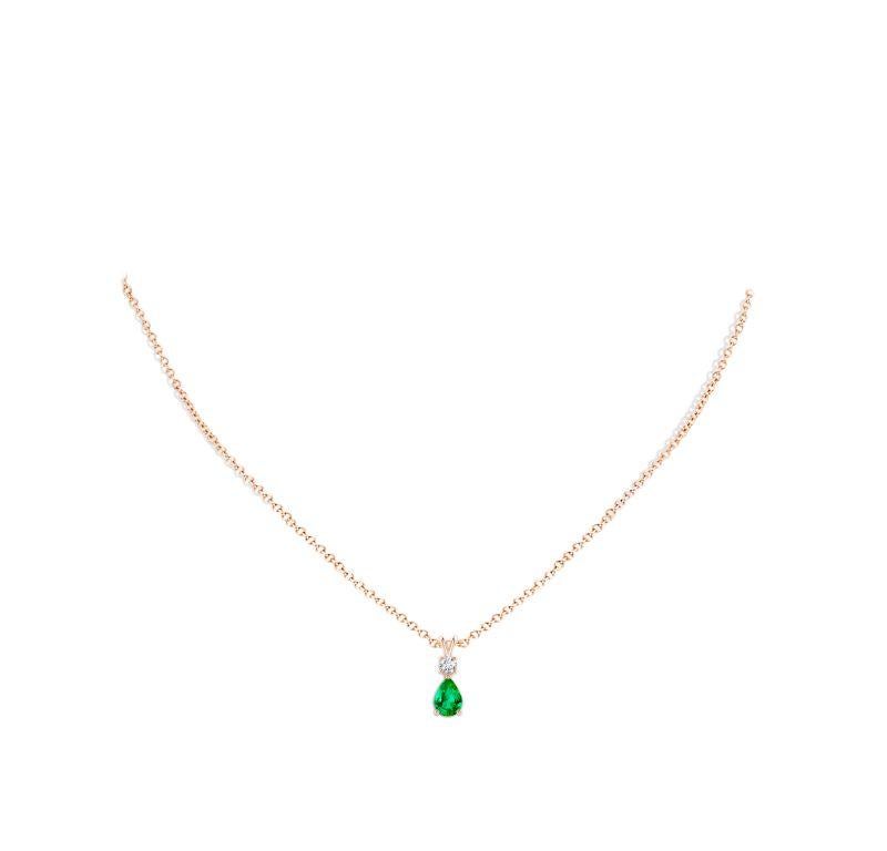 Pear Cut Natural Pear-Shaped Emerald V-Bale Pendant in 14K Rose Gold Size-7x5mm For Sale