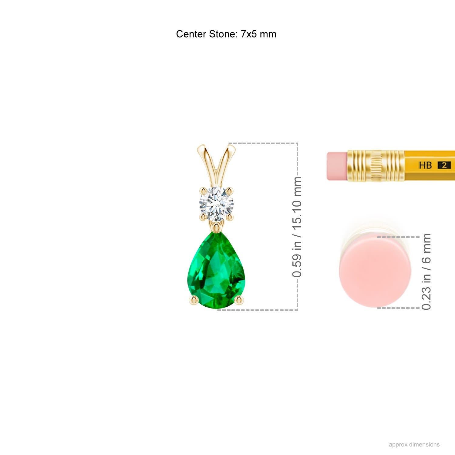 Modern Natural Pear-Shaped Emerald V-Bale Pendant in 14K Yellow Gold Size-7x5mm For Sale