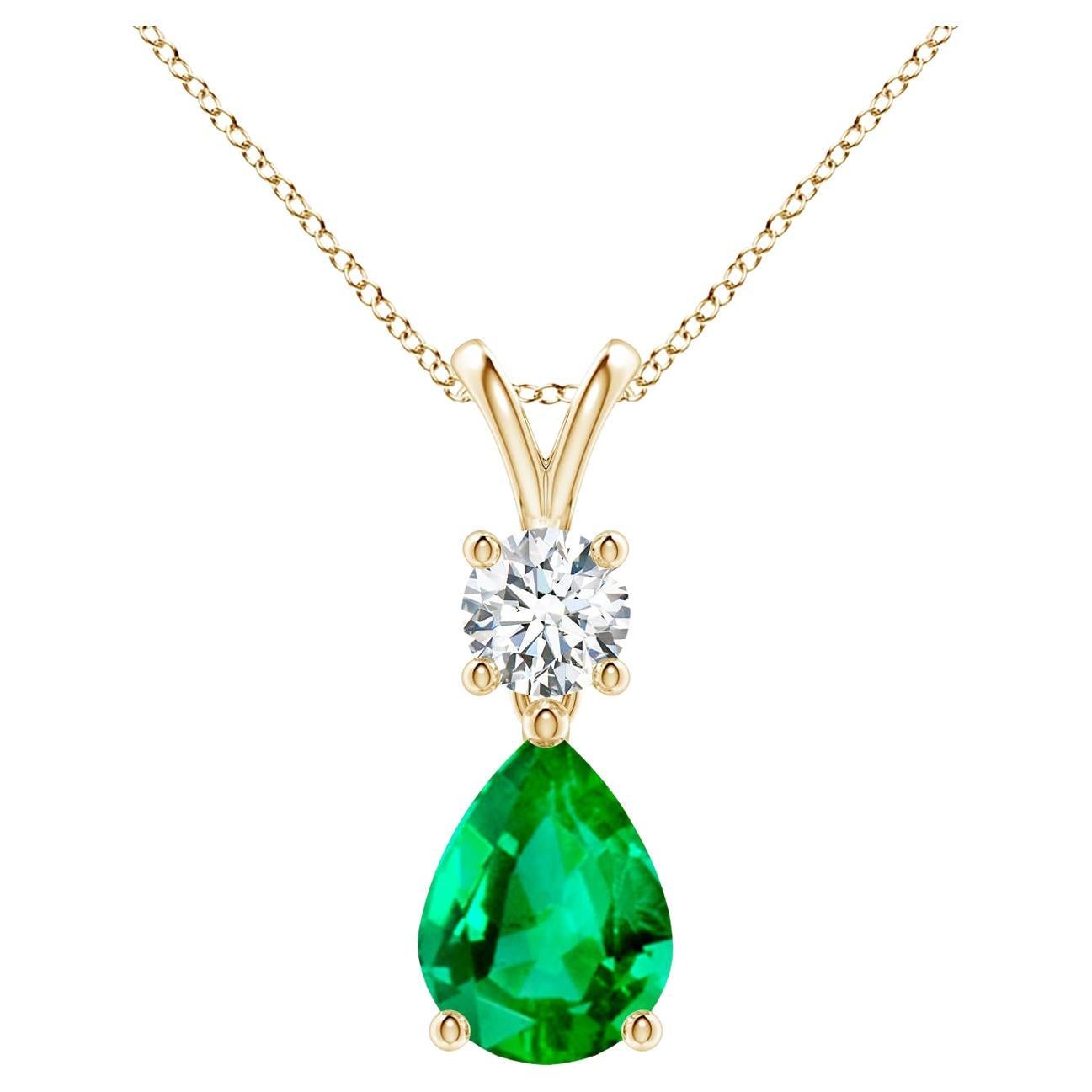 Natural Pear-Shaped Emerald V-Bale Pendant in 14K Yellow Gold Size-8x6mm For Sale