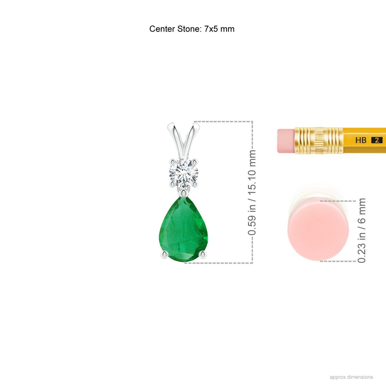 Modern Natural Pear-Shaped Emerald V-Bale Pendant in Platinum (Size-7x5mm) For Sale