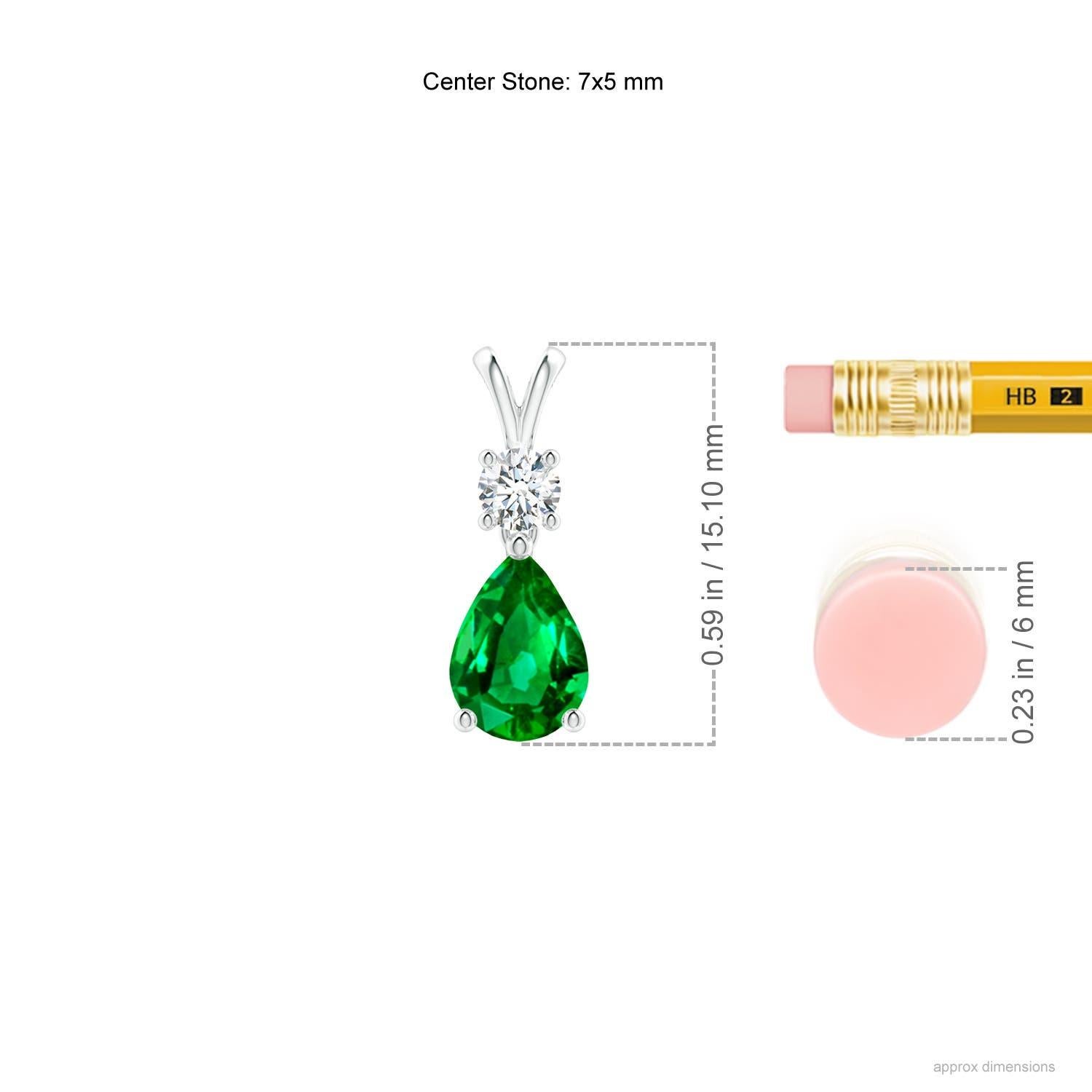 Modern Natural Pear-Shaped Emerald V-Bale Pendant in Platinum (Size-7x5mm) For Sale