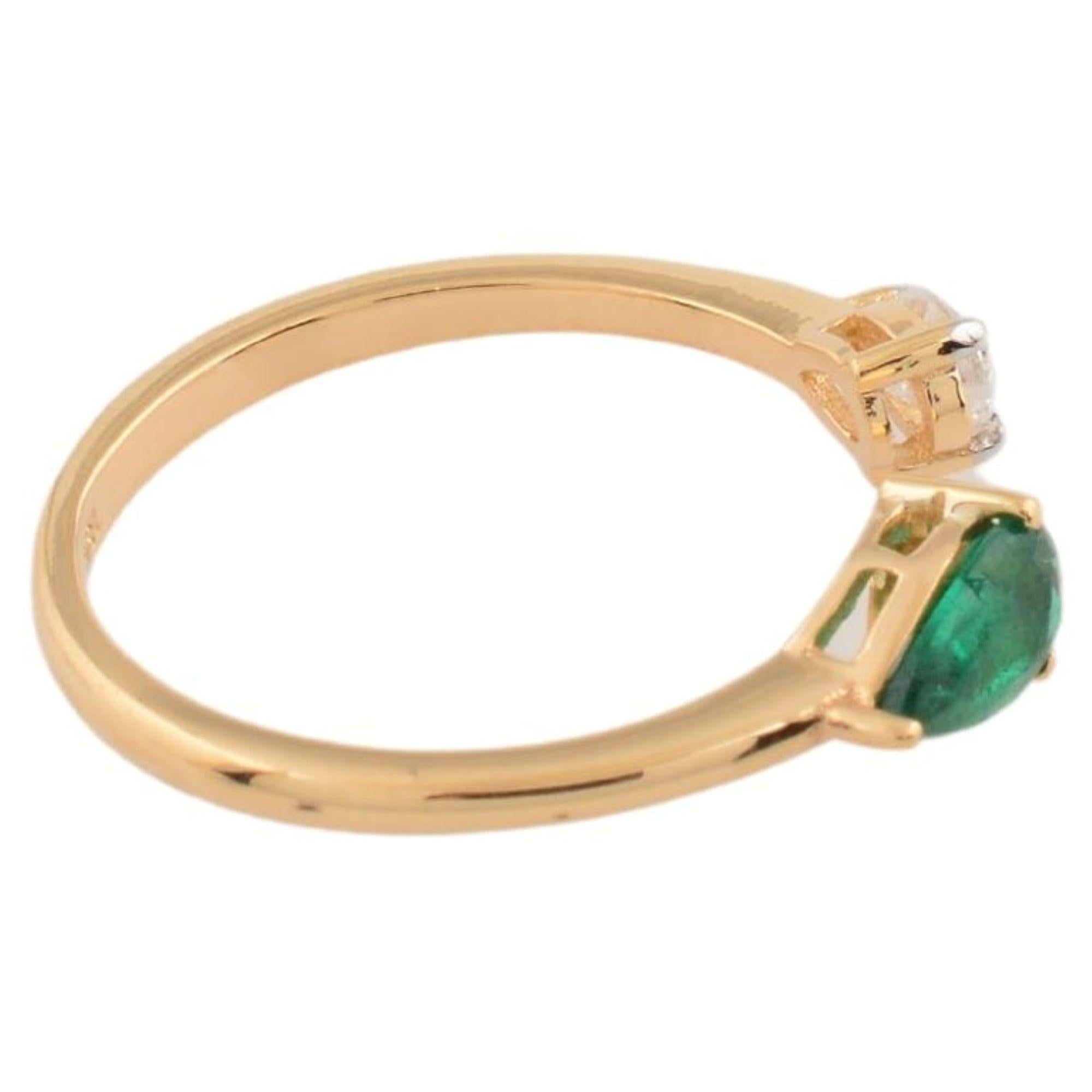 En venta: Natural Pear Zambian Emerald Gemstone Cuff Ring Diamond 18 Karat Yellow Gold  6