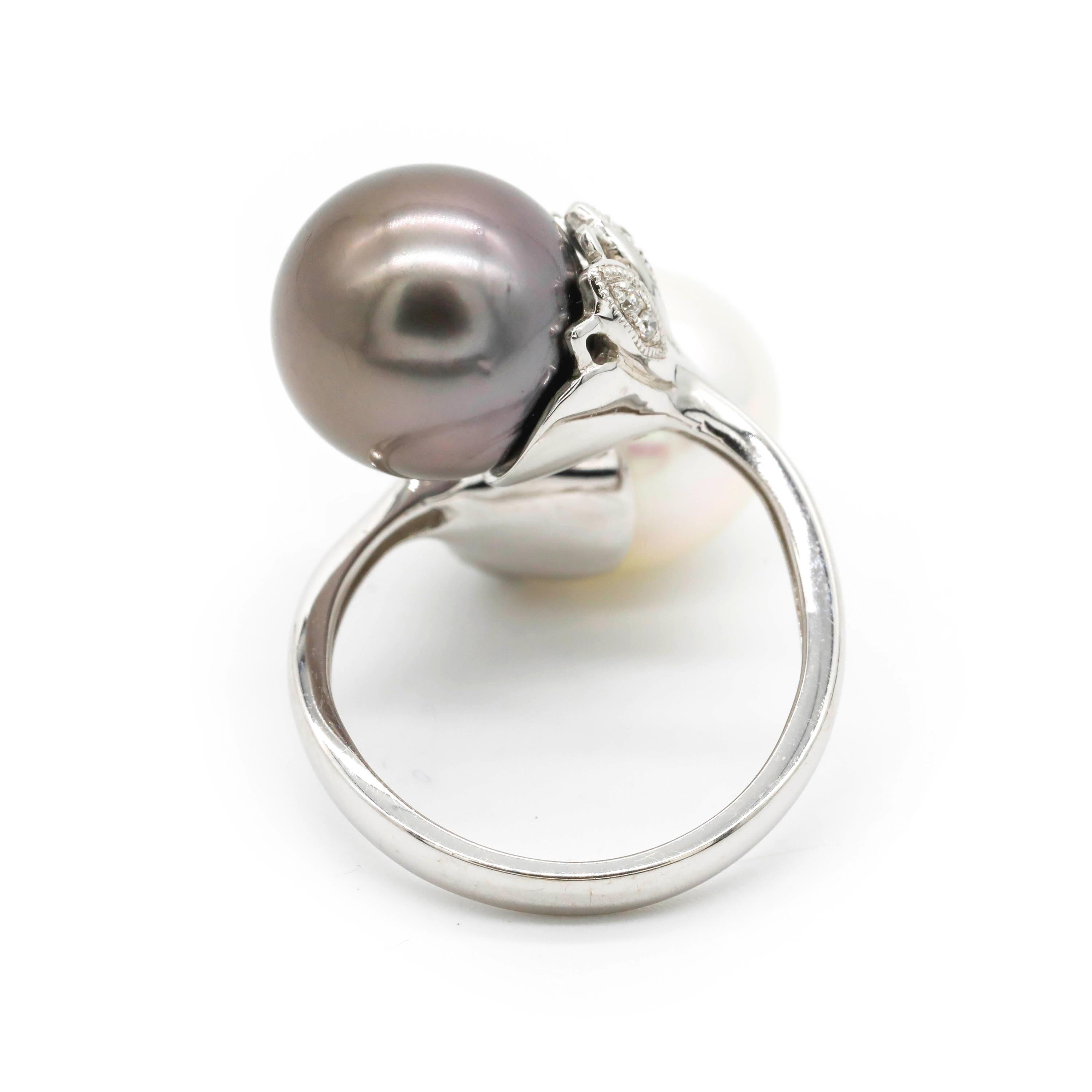 Contemporary Natural Pearl 0.10 Carat Round Diamond Pave 18 Karat White Gold Wrap Ring For Sale