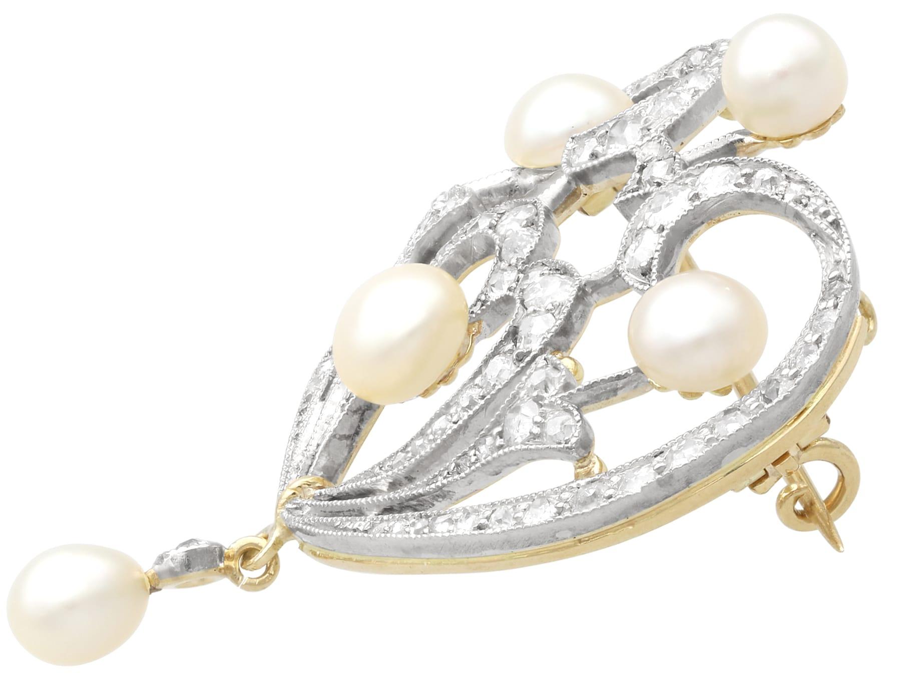 Broche pendentif en or jaune 12 carats avec perles naturelles de 0,95 carat et diamants, c. 1900 en vente 2