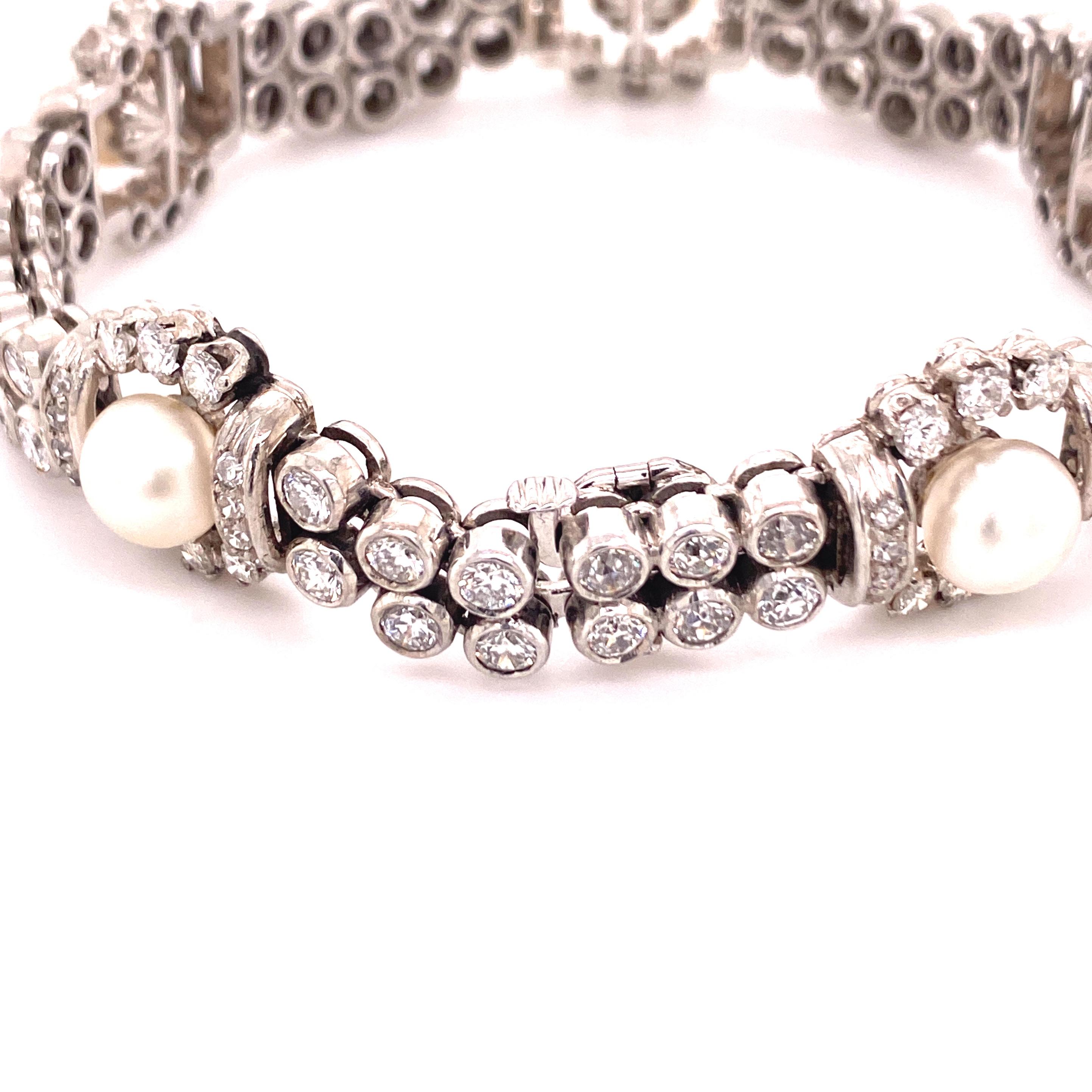 Natural Pearl and Diamond Bracelet in 18 Karat White Gold 1