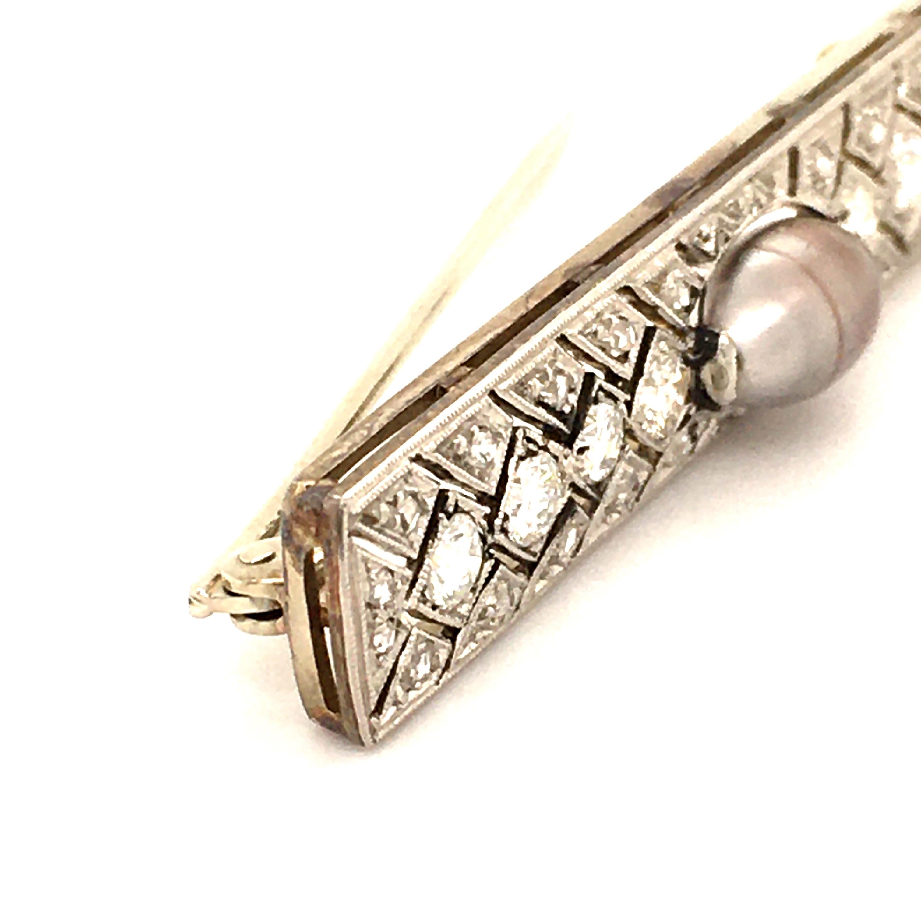 Natural Pearl and Diamond Brooch in Platinum and 18 Karat White Gold 1