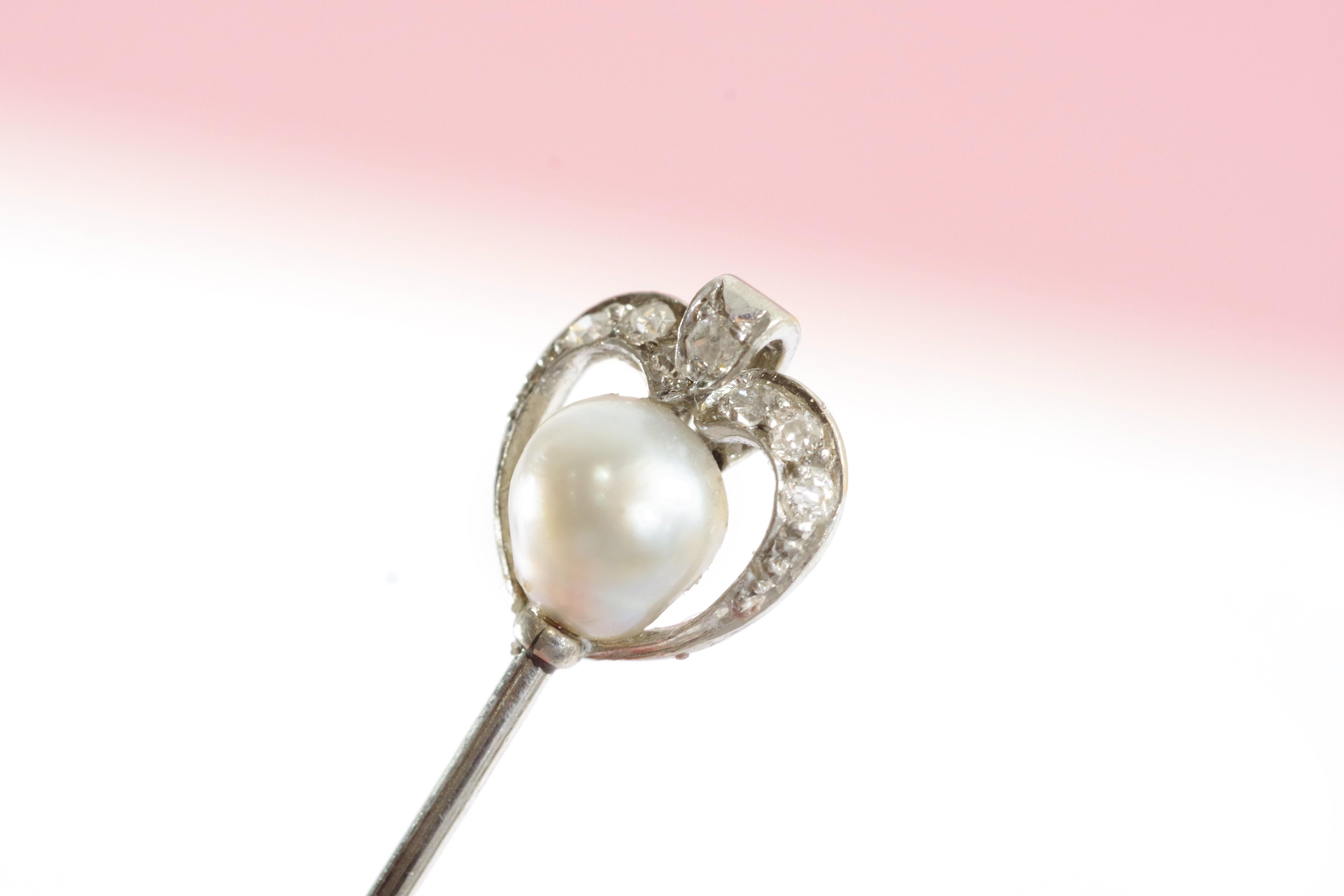 Women's or Men's Natural pearl and diamond tie pin in platinum For Sale