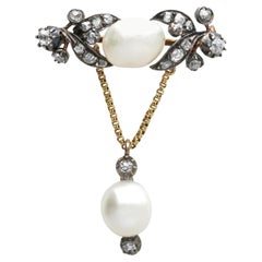 Spilla con perle naturali e diamanti in oro giallo e argento