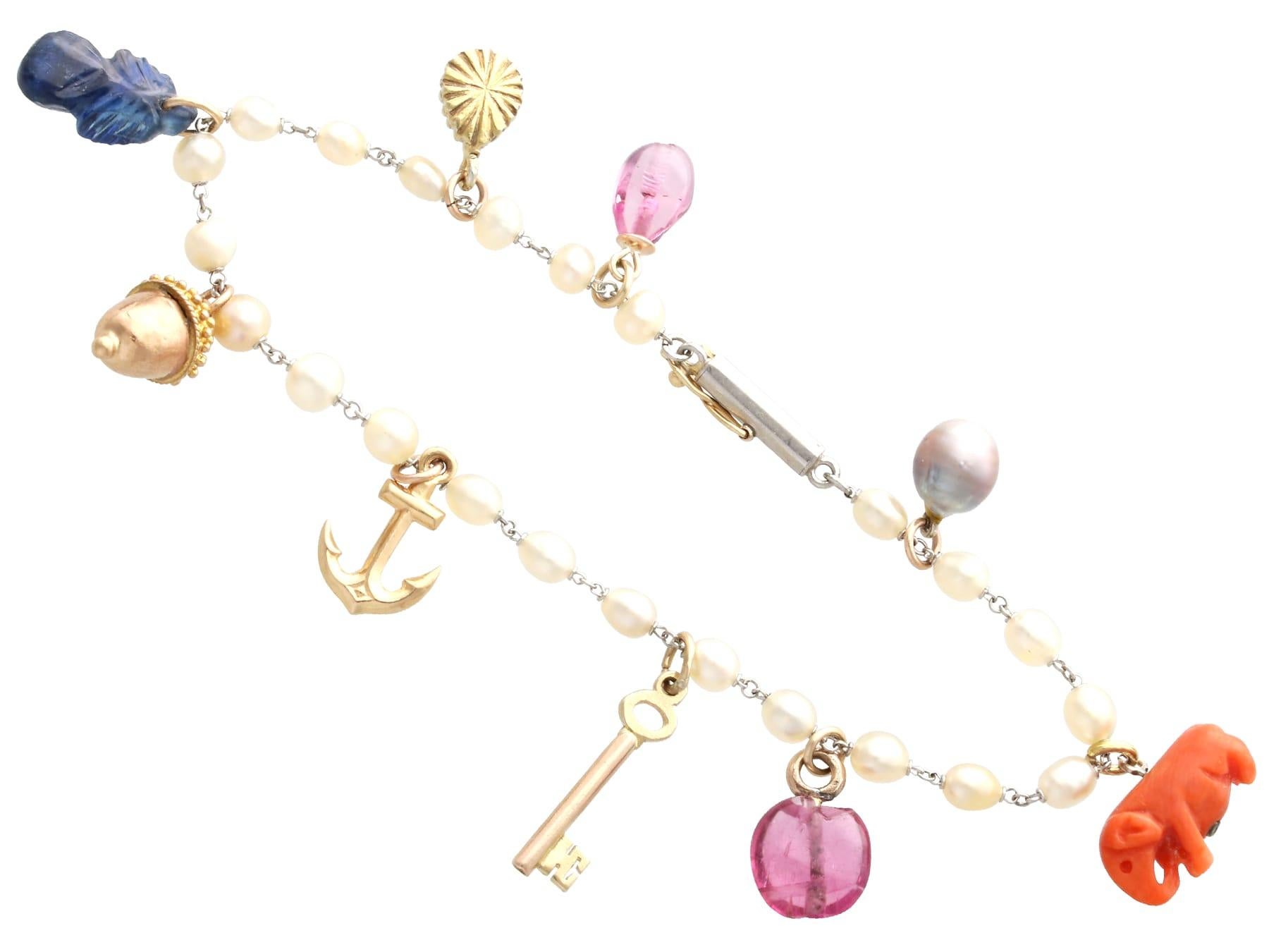 Bracelet breloque ancien perle, saphir, tourmaline, topaze et rubis en vente 3