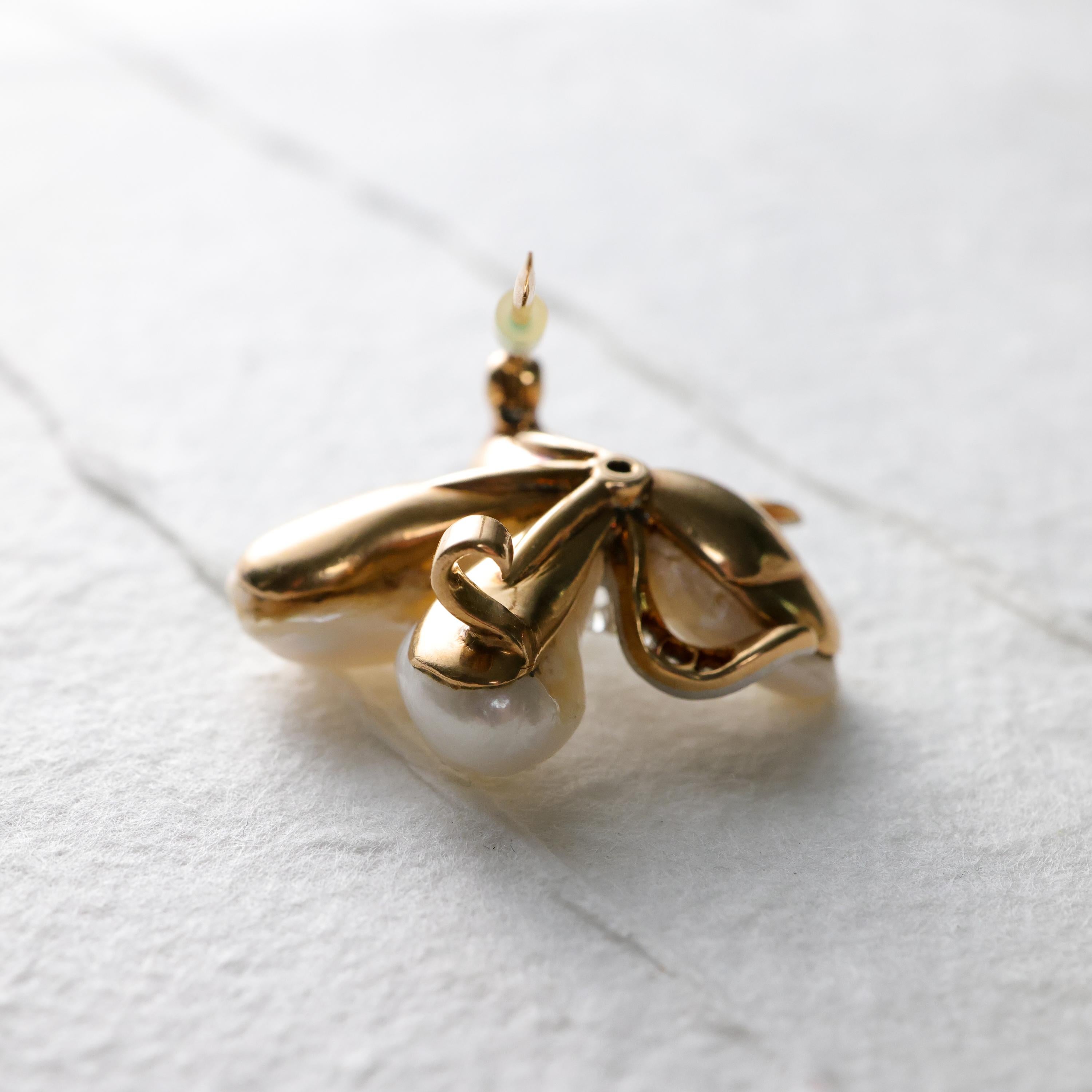Natural Pearl & Diamond Brooch Shaped like an Iris. Incredible Quality. For Sale 7