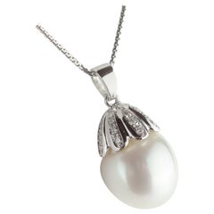 Natural Pearl Diamond Flower Pendant 18 Karat White Gold Chain Handmade Necklace