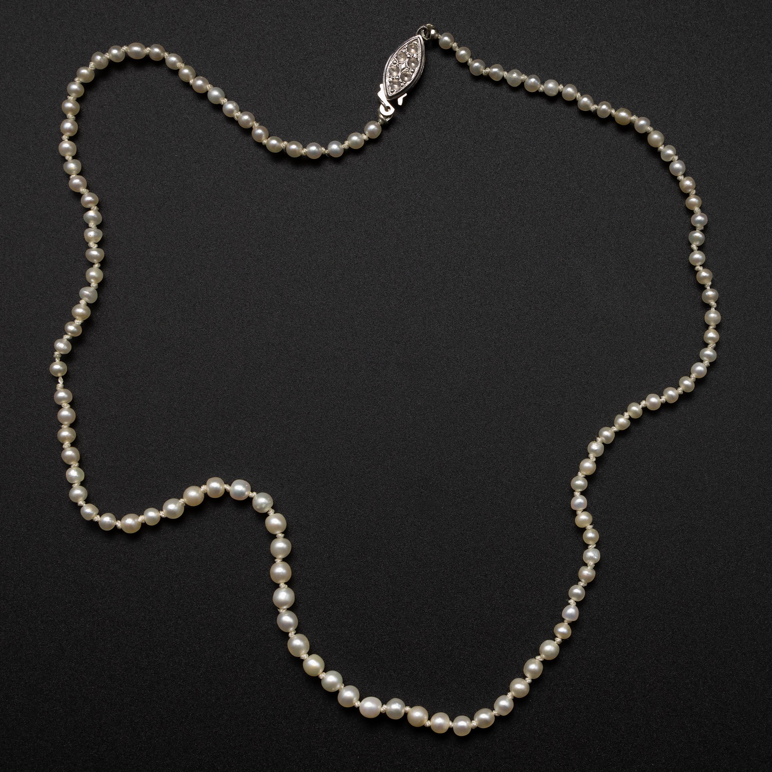 Natürliche Perlenkette GIA zertifiziert Art Deco im Zustand „Hervorragend“ im Angebot in Southbury, CT