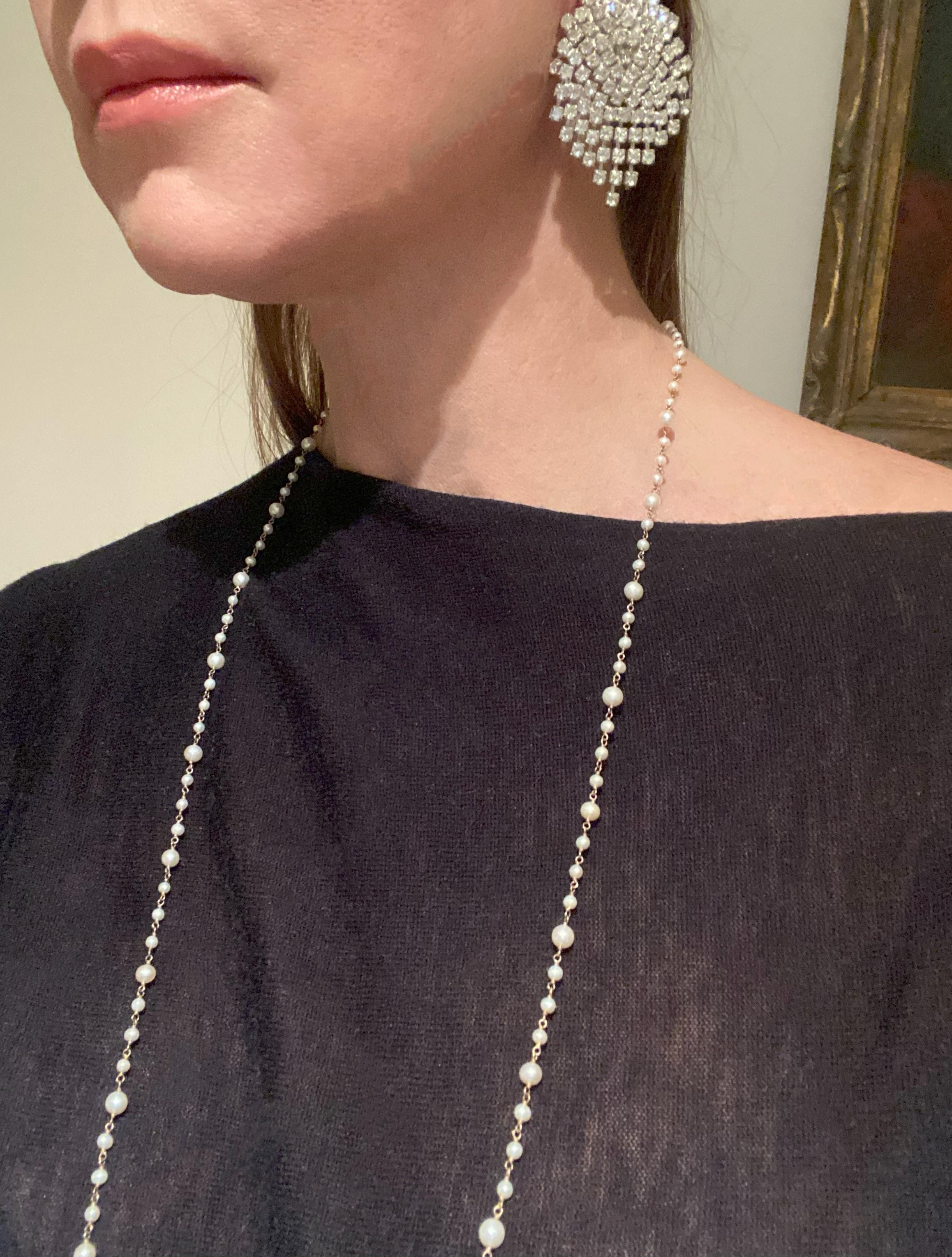 Collana di perle nello stile di Chanel in vendita 5