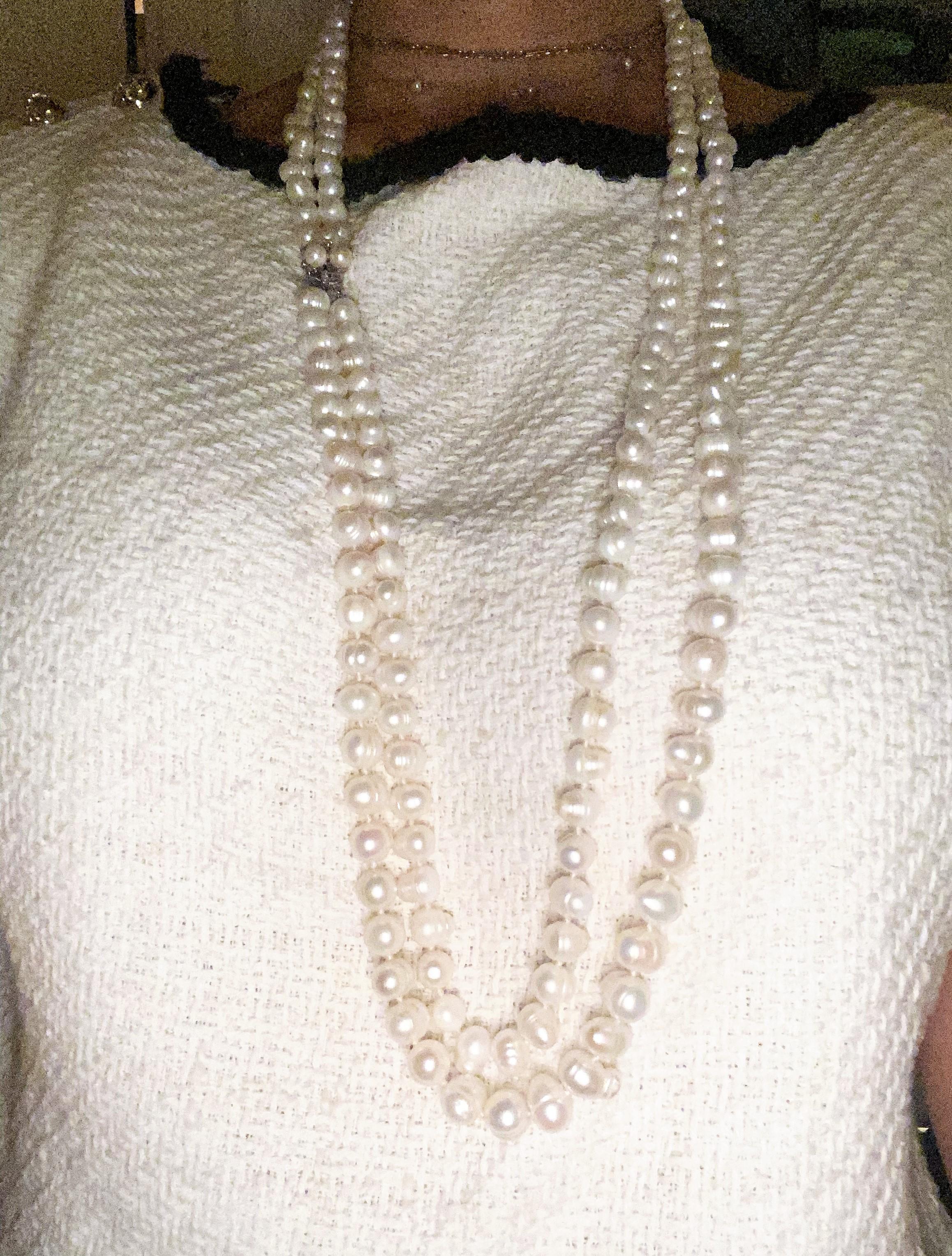 Natural Pearl Necklace with Vintage Pearl Gold and Diamond Clasp 4