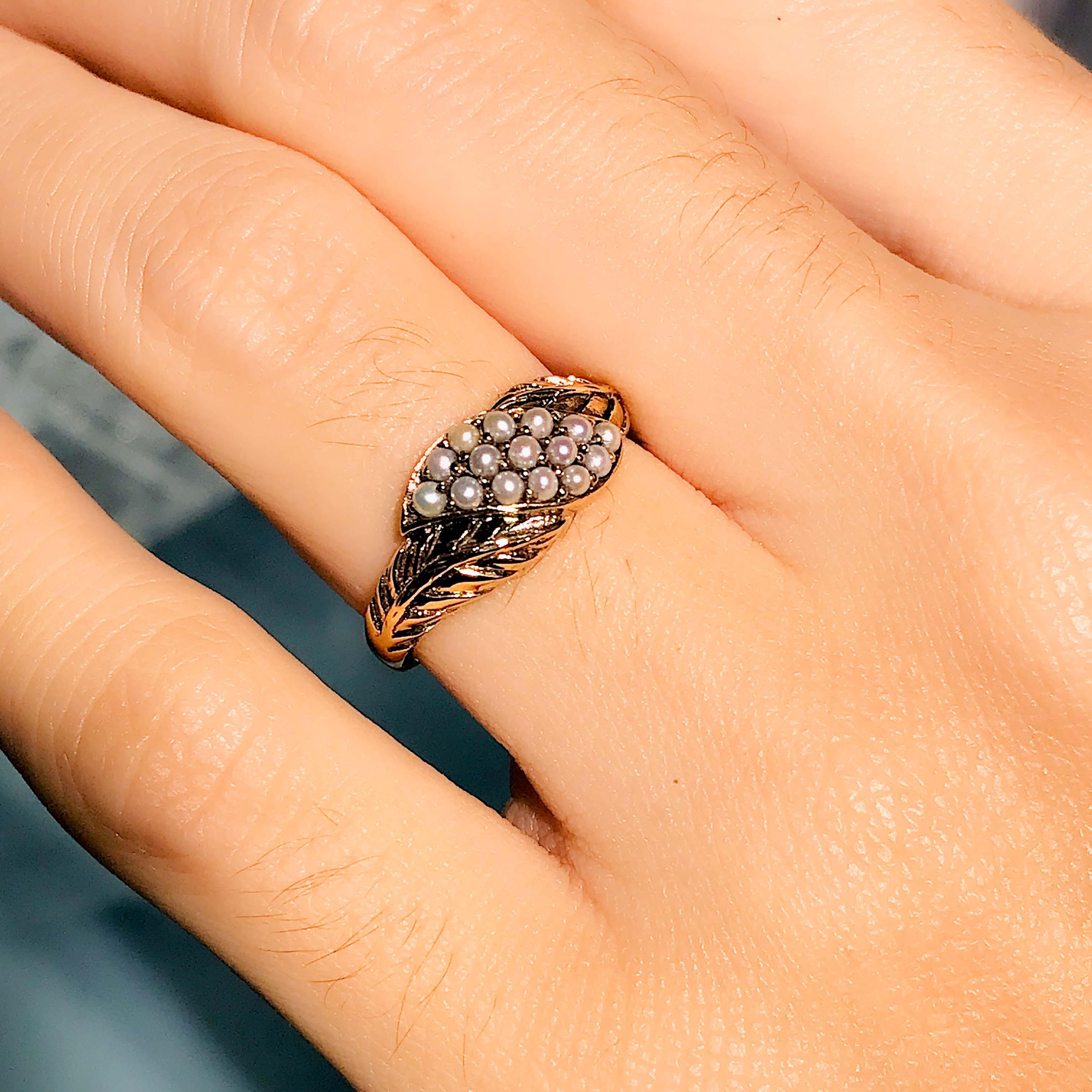 Bague grappe de style vintage en or jaune 9 carats massif en vente 4
