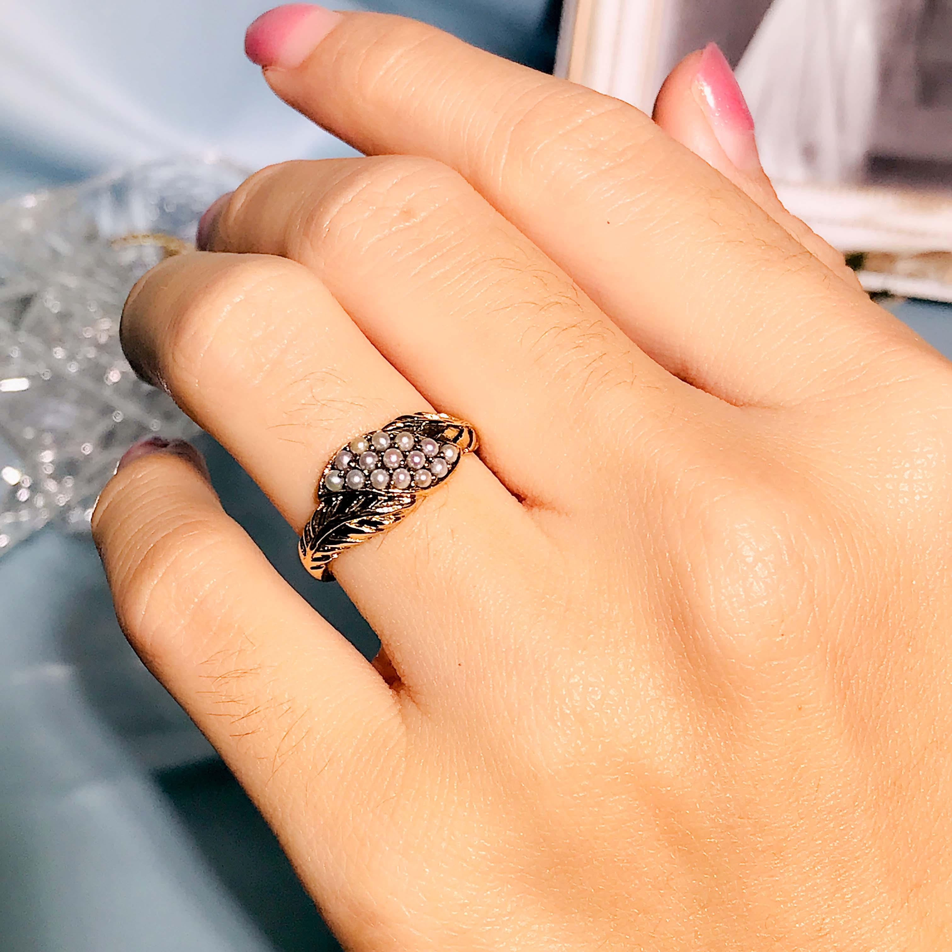Bague grappe de style vintage en or jaune 9 carats massif en vente 5