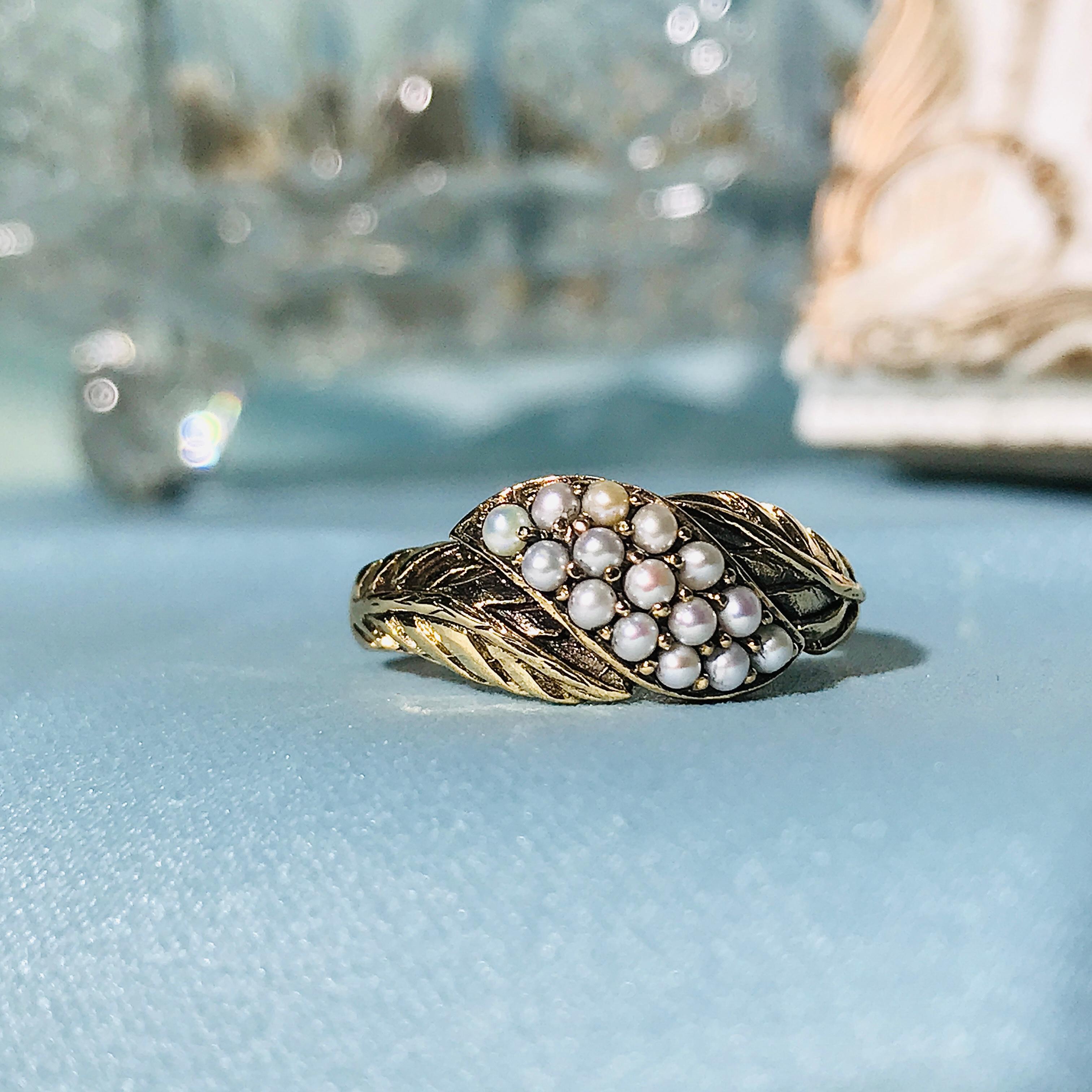 Bague grappe de style vintage en or jaune 9 carats massif en vente 2