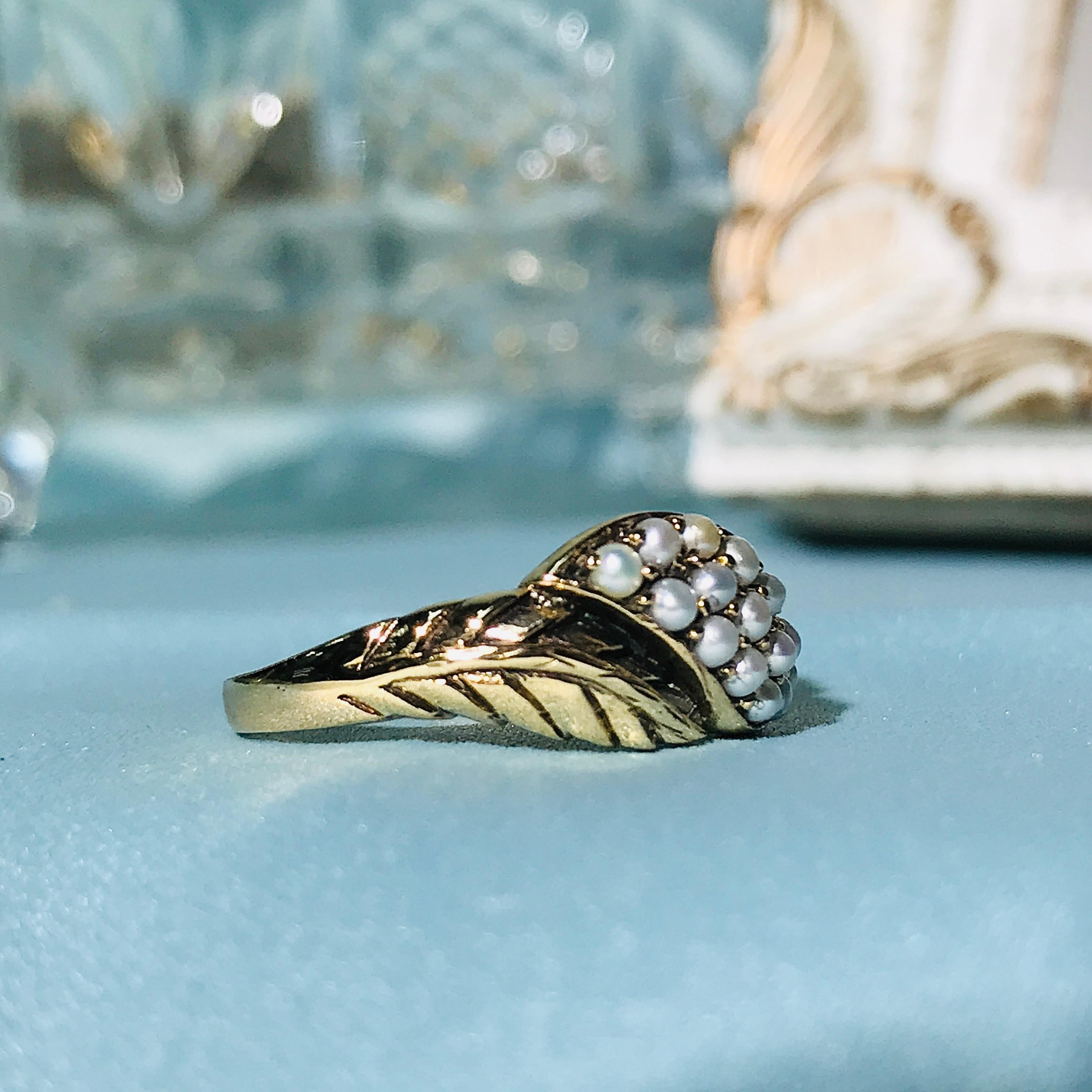 Bague grappe de style vintage en or jaune 9 carats massif en vente 3