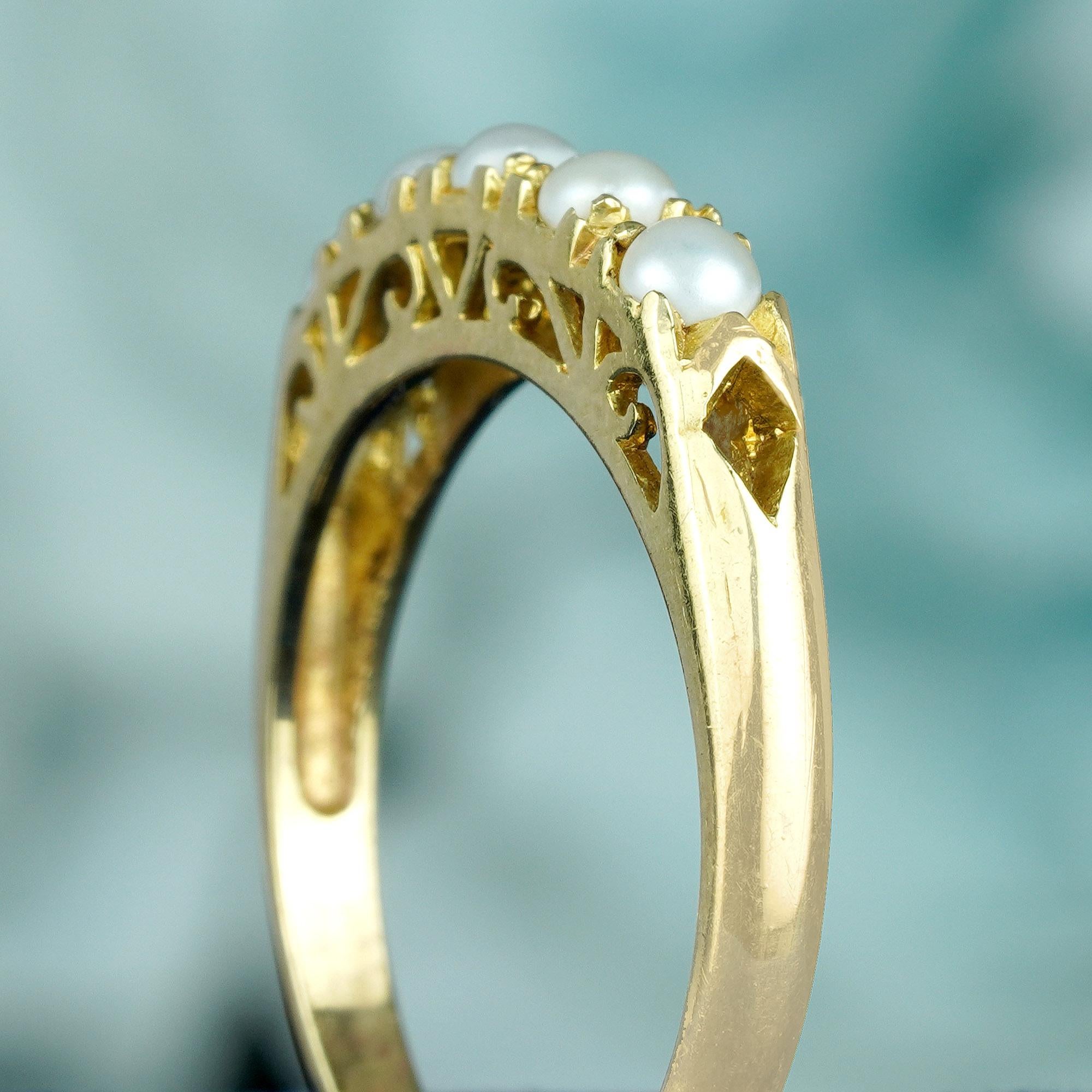 Natürlicher Perlenring im Vintage-Stil mit fünf Steinen aus massivem 9K Gelbgold Damen im Angebot