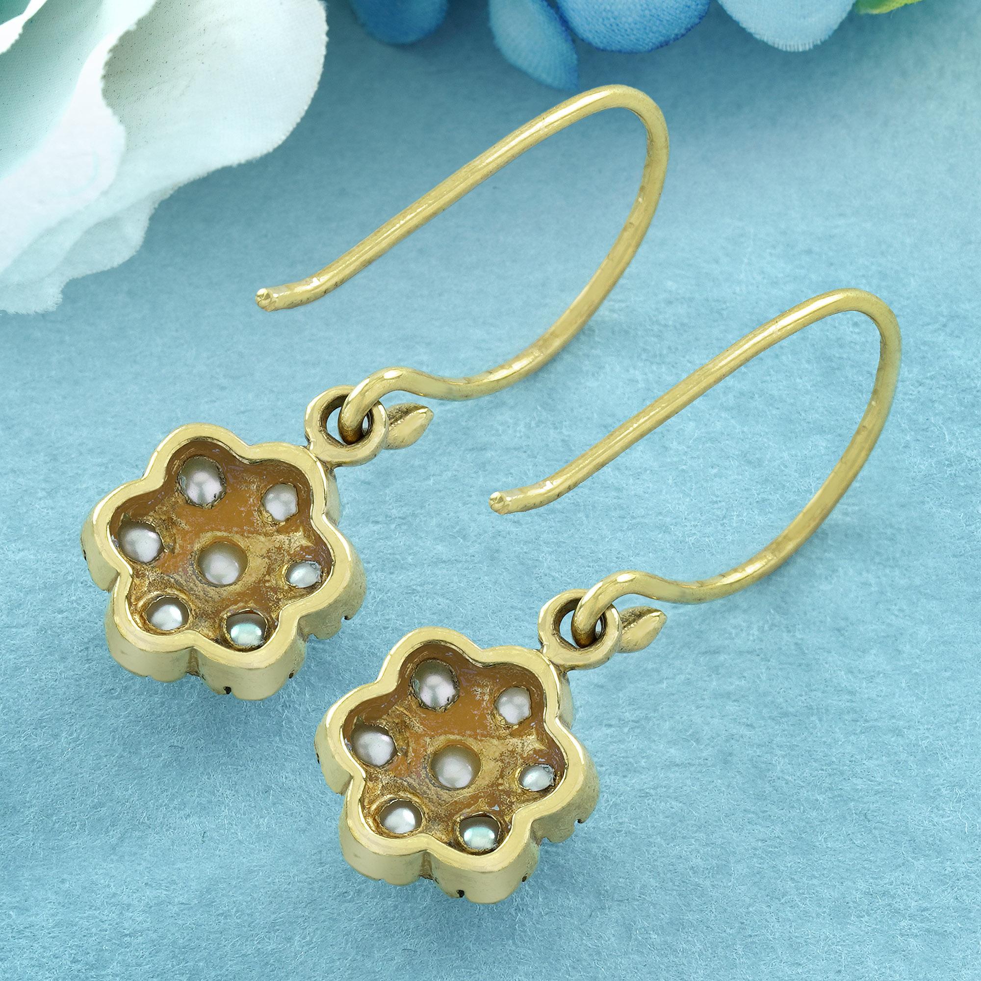 Taille ronde Boucles d'oreilles vintage de style victorien en or massif 9 carats avec perles naturelles en vente