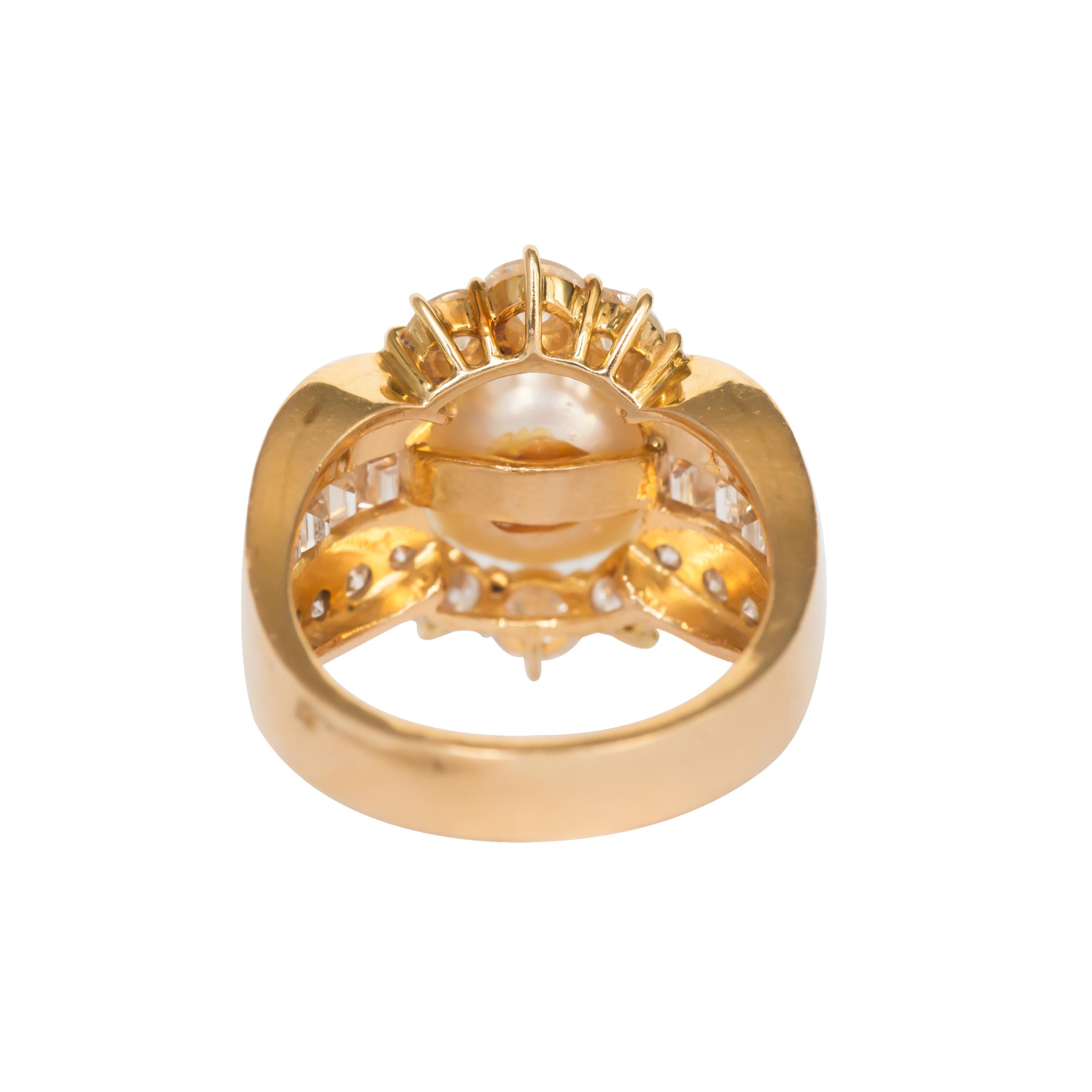 Women's or Men's Natural Pearl Yellow Gold Cocktail Ring